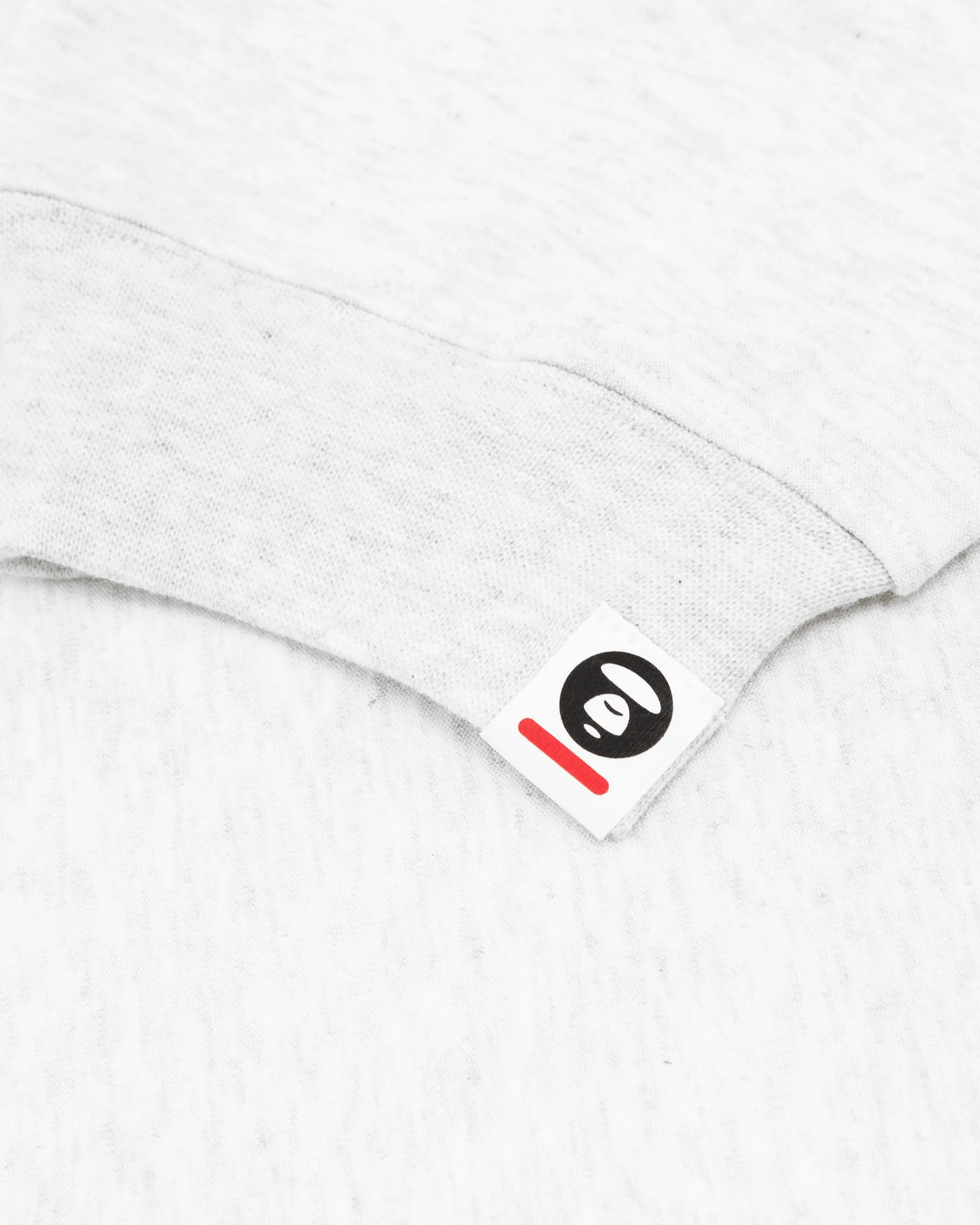 Moonface embroidered cropped sweatshirt - Image 5