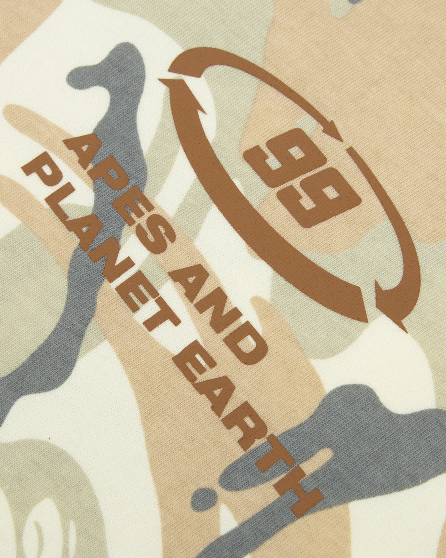 Moonface camo colour blocked tee - Image 4