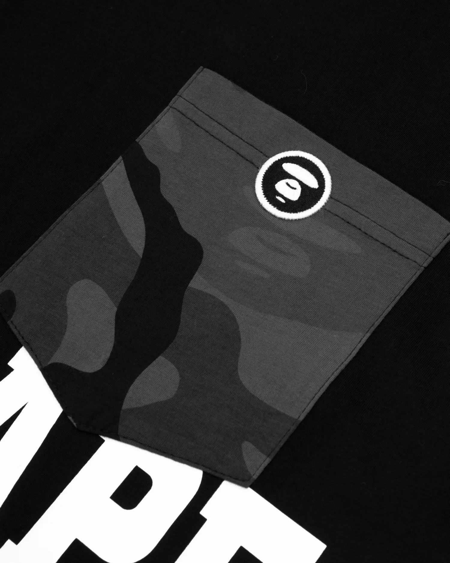 Moonface chest pocket tee - Image 12