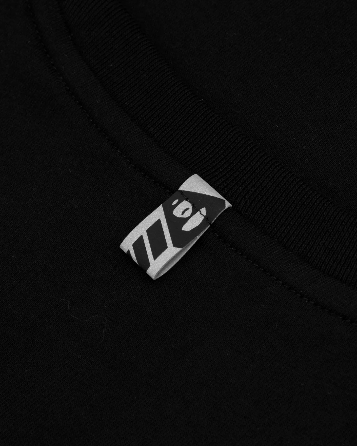 Moonface chest tape tee - Image 4