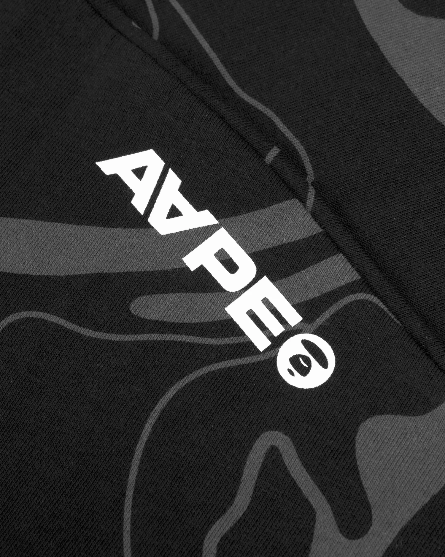 AAPENOW Moonface camo printed tee - Image 5