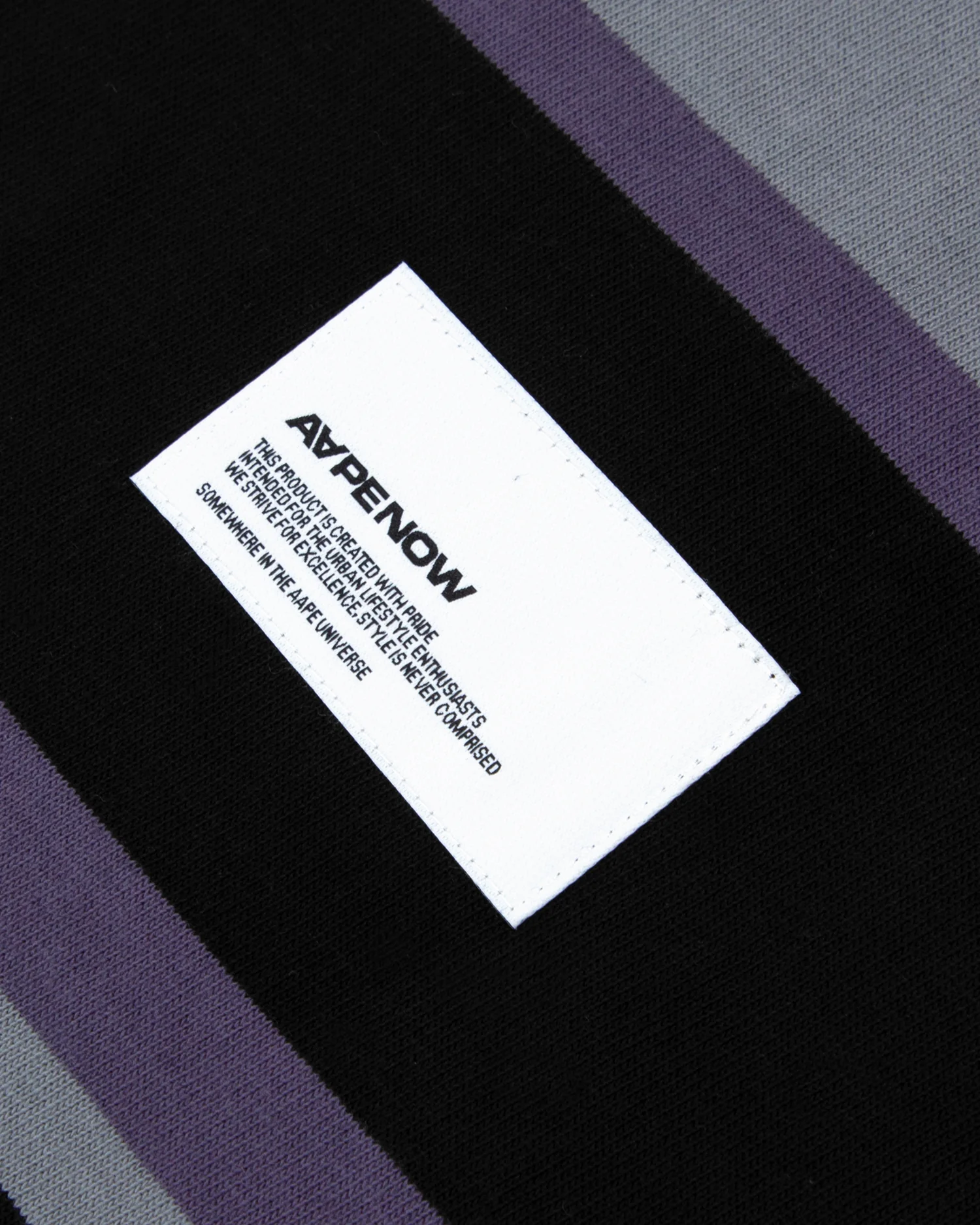 Moonface patch striped tee - Image 9