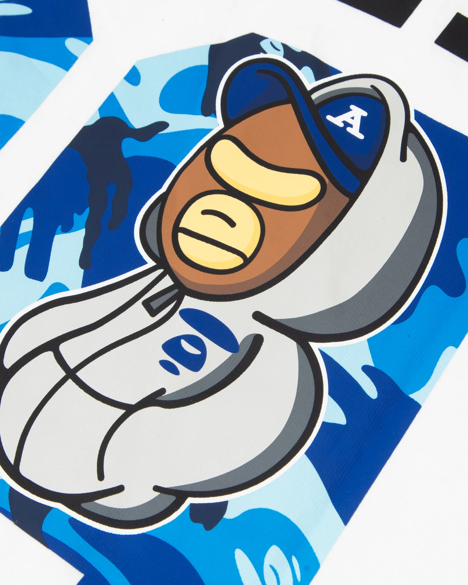 AAPER Moonface Alfa raglan tee - Image 4