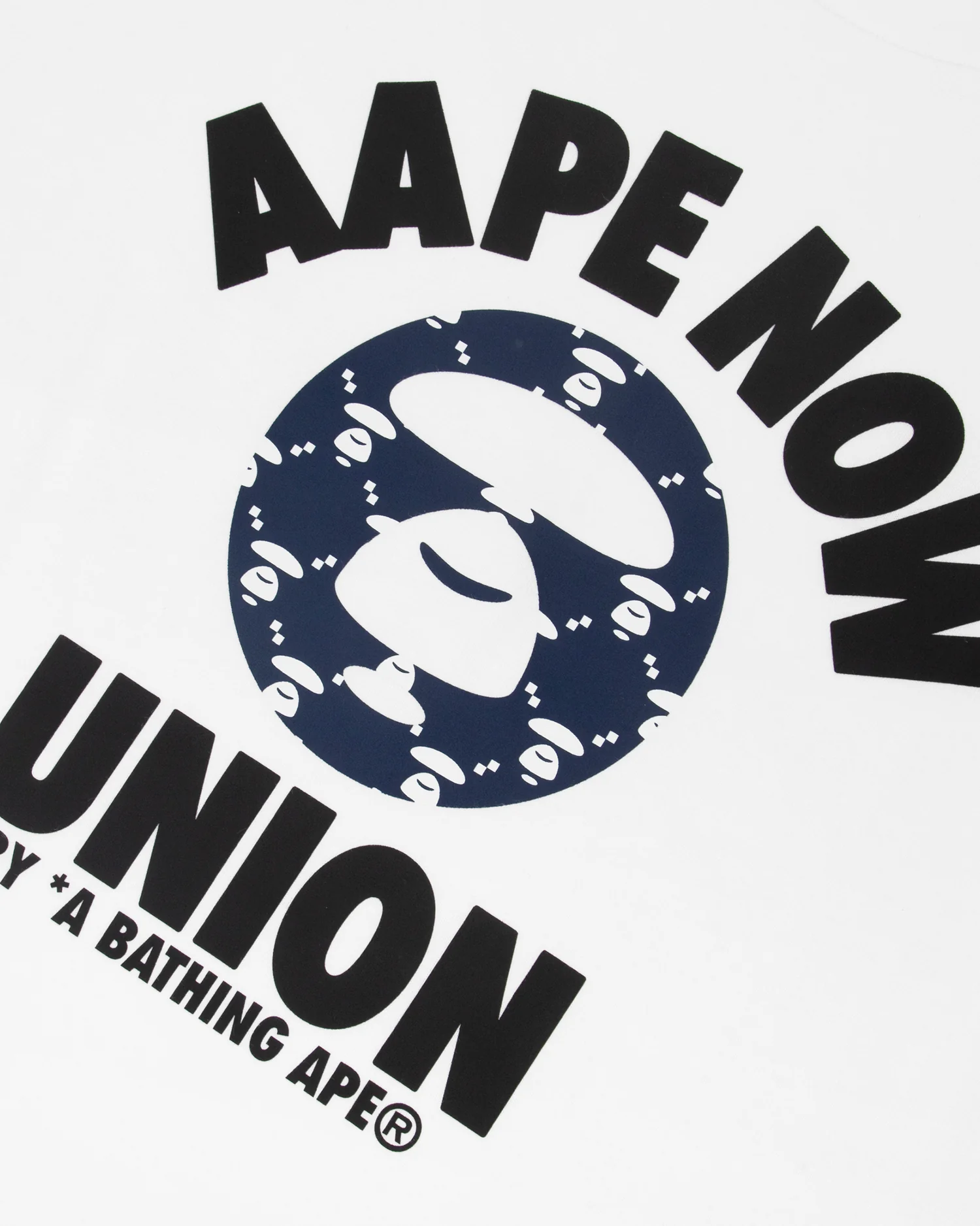 Moonface graphic printed tee - Image 13