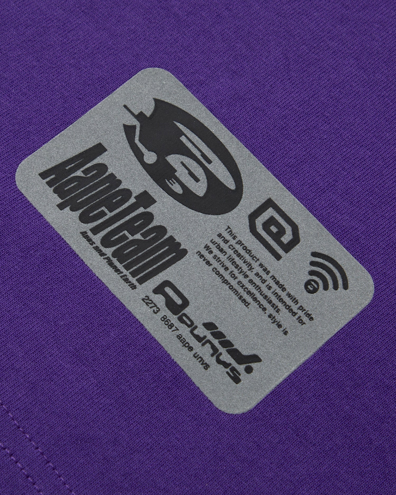 Moonface camo graphic tee - Image 9