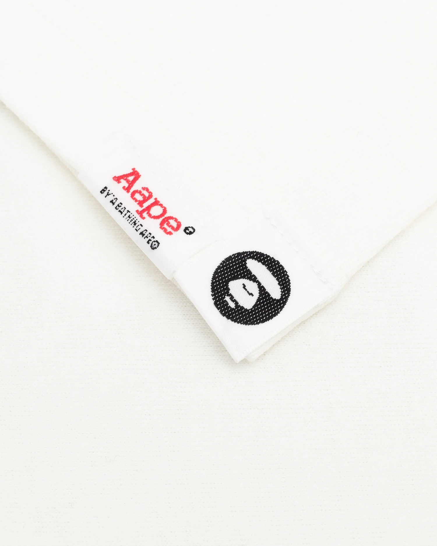 Moonface graphic printed tee - Image 10