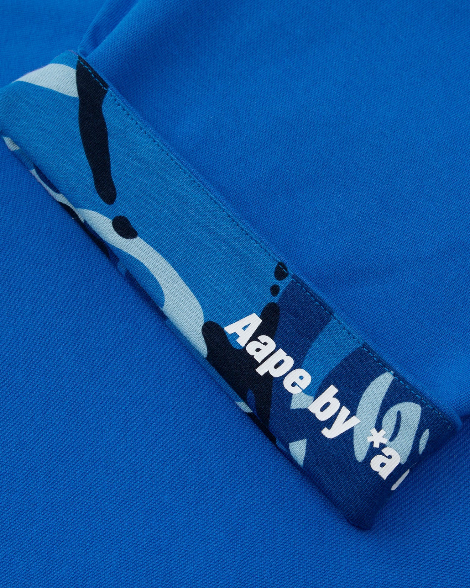Moonface camo layered hem tee - Image 9