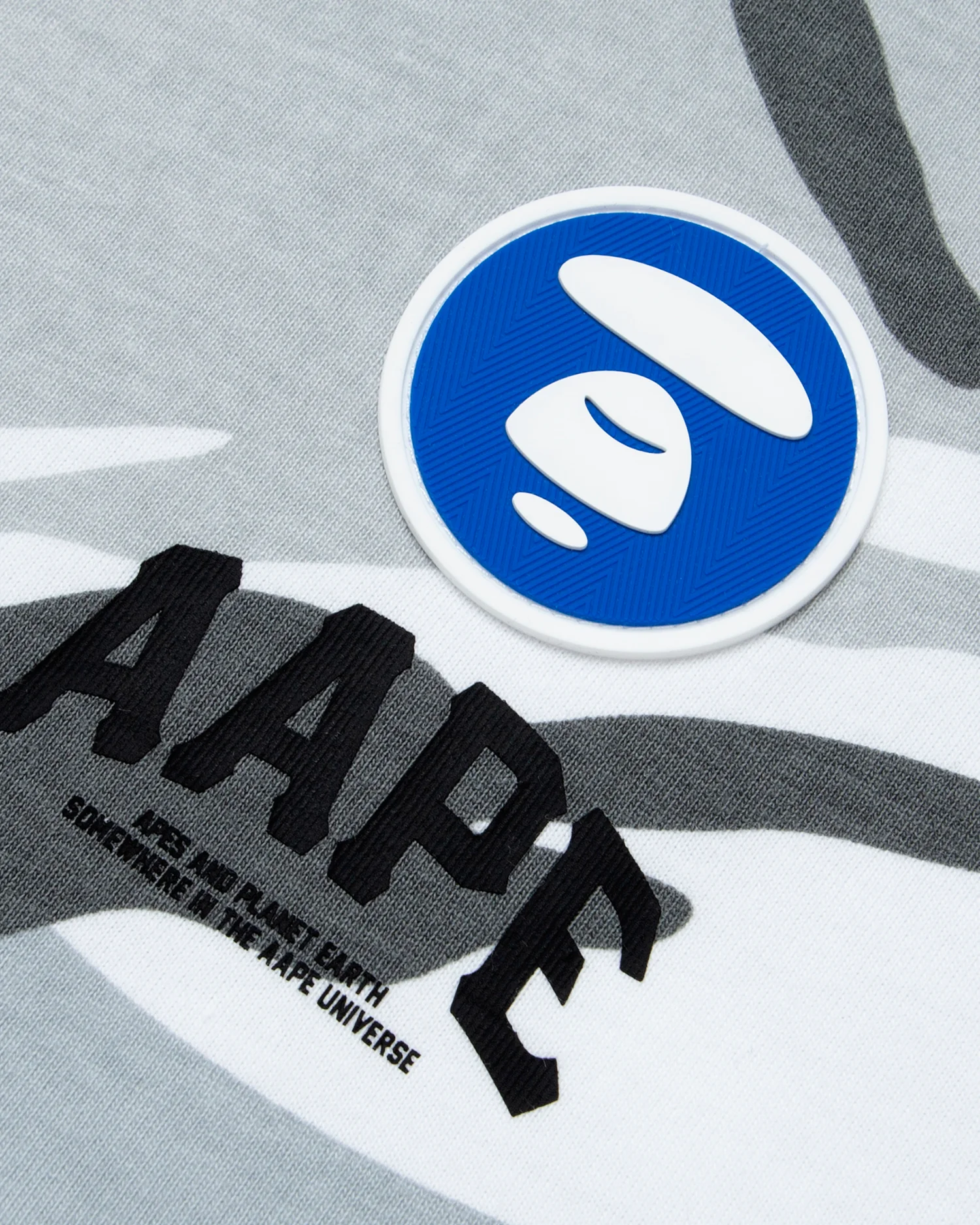 Moonface patch panelled tee - Image 3