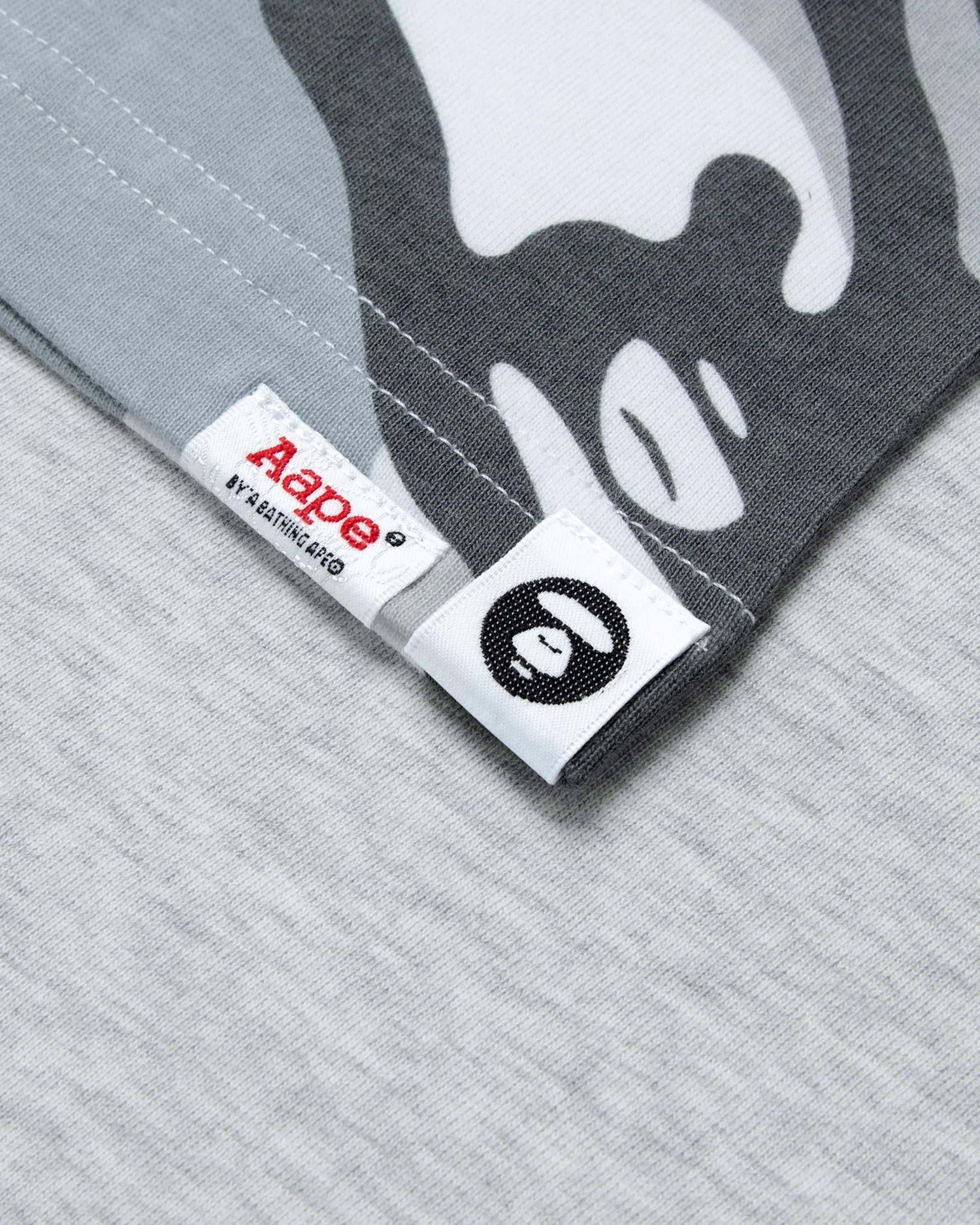 Moonface patch panelled tee - Image 5