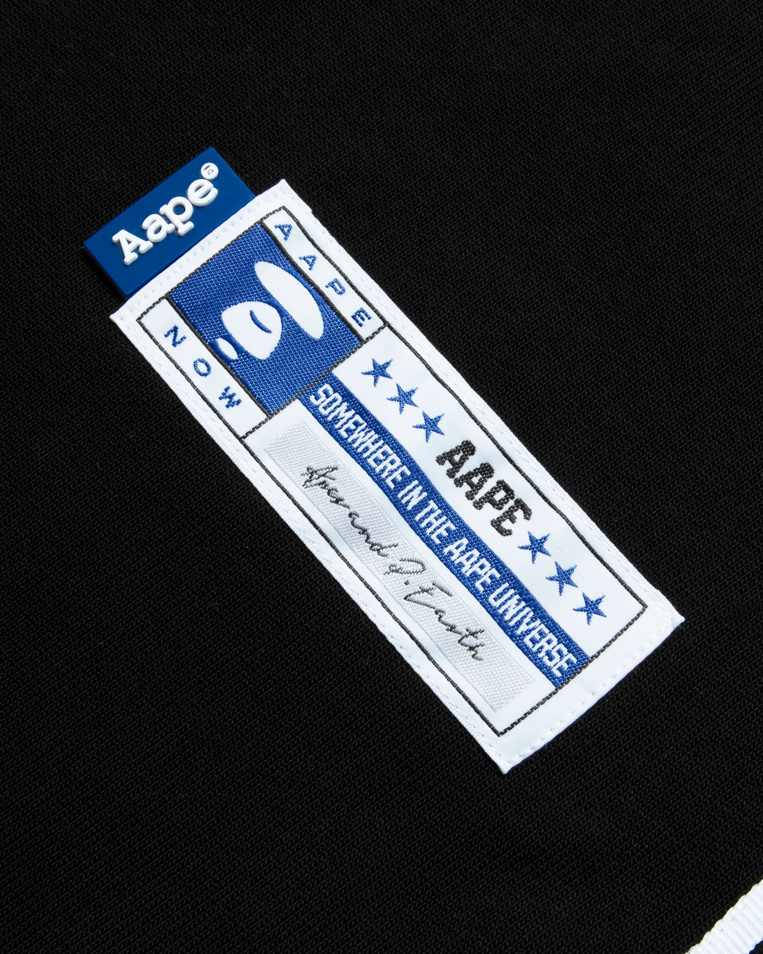 Moonface patch short-sleeve baseball shirt - Image 9