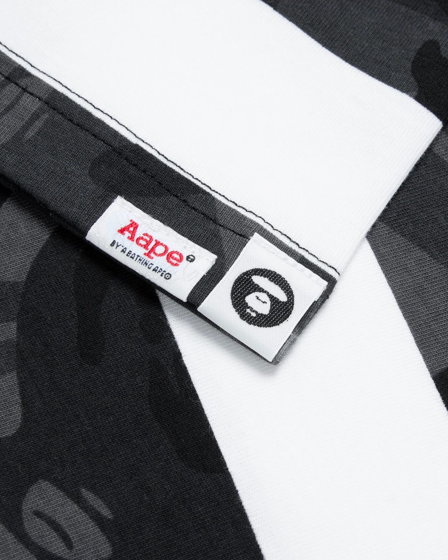 Moonface camo striped tee - Image 4