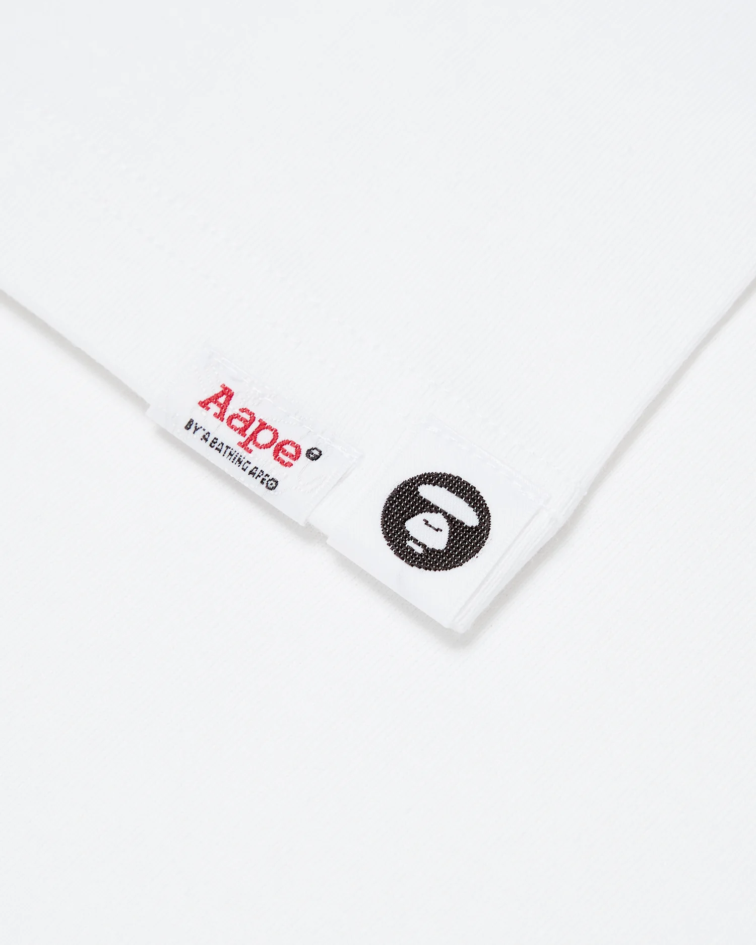 Moonface graphic-printed tee - Image 10