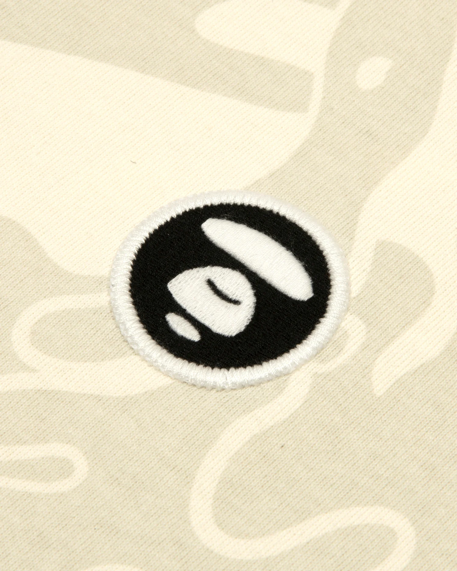 Moonface embroidered camo tee - Image 15