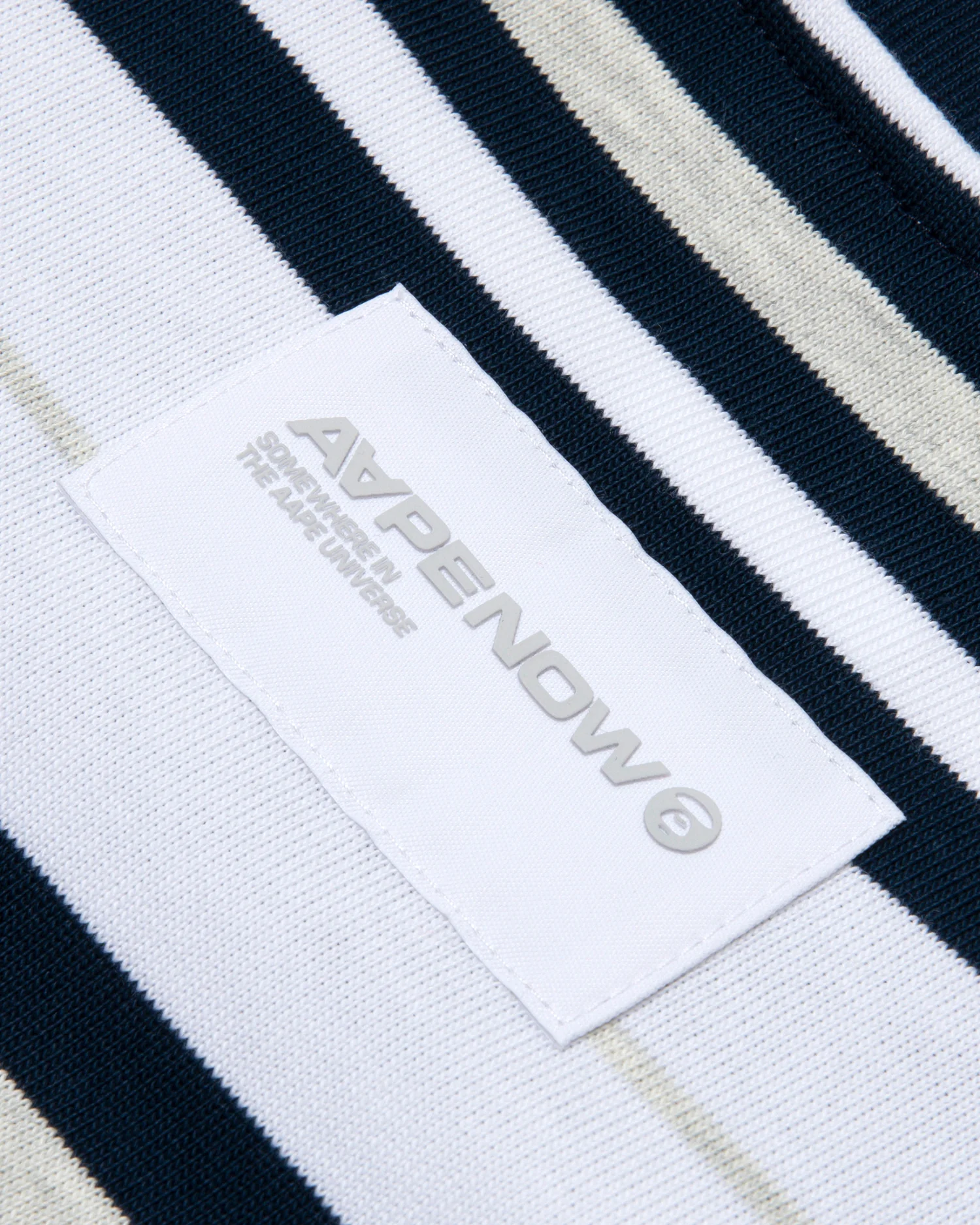 AAPE   TEE - Image 13