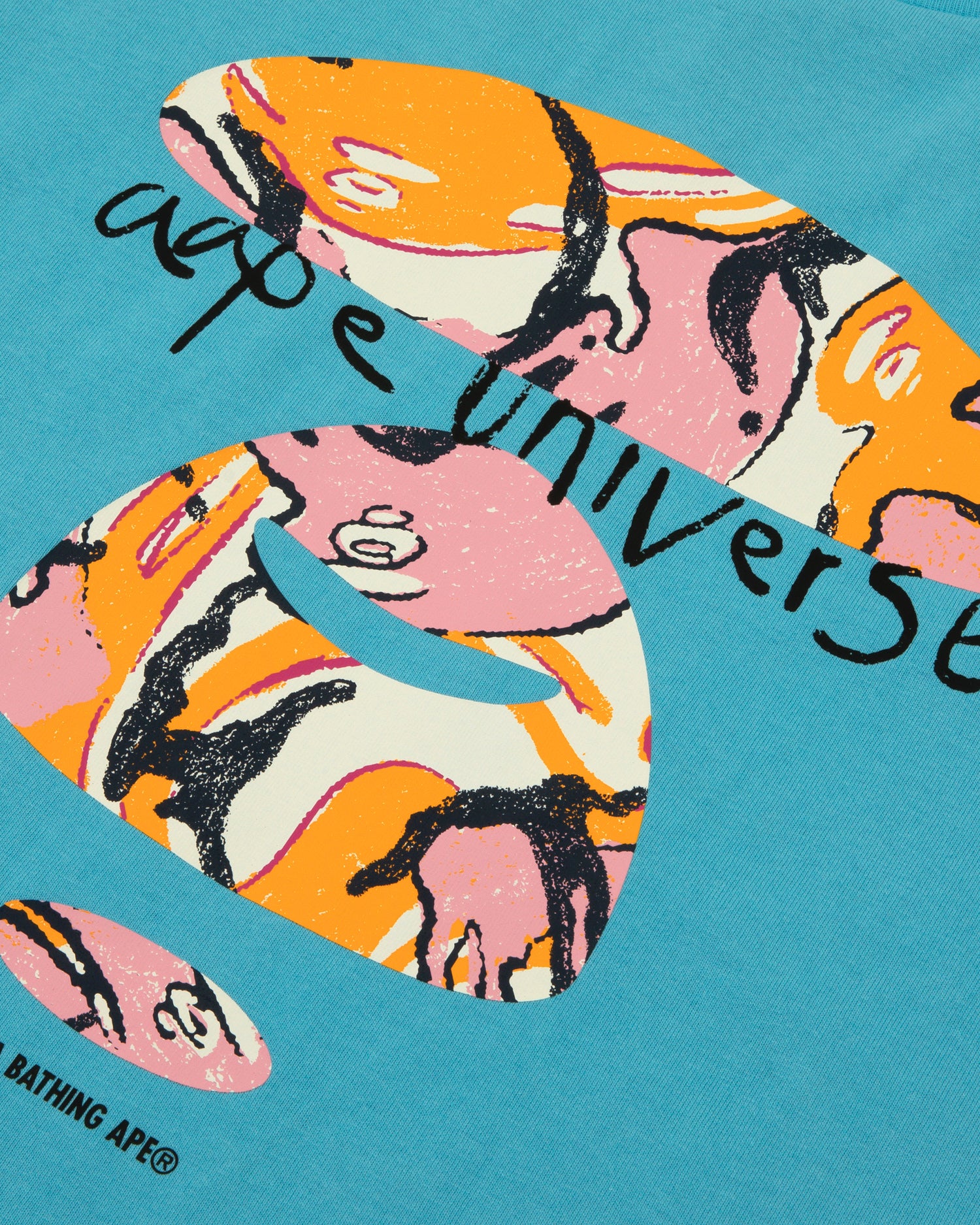 Moonface graffiti printed tee - Image 9