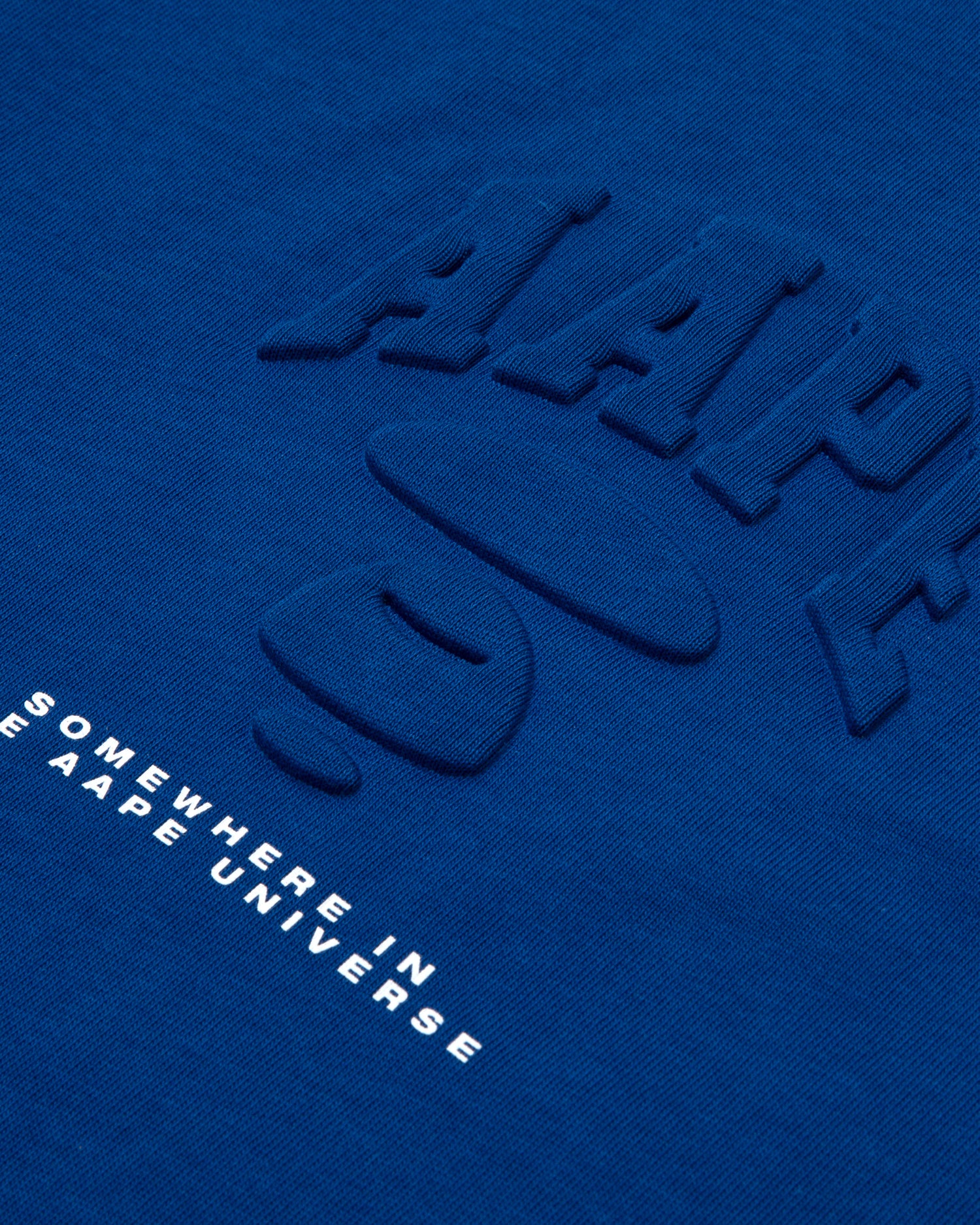 Moonface embossed camo tee - Image 5