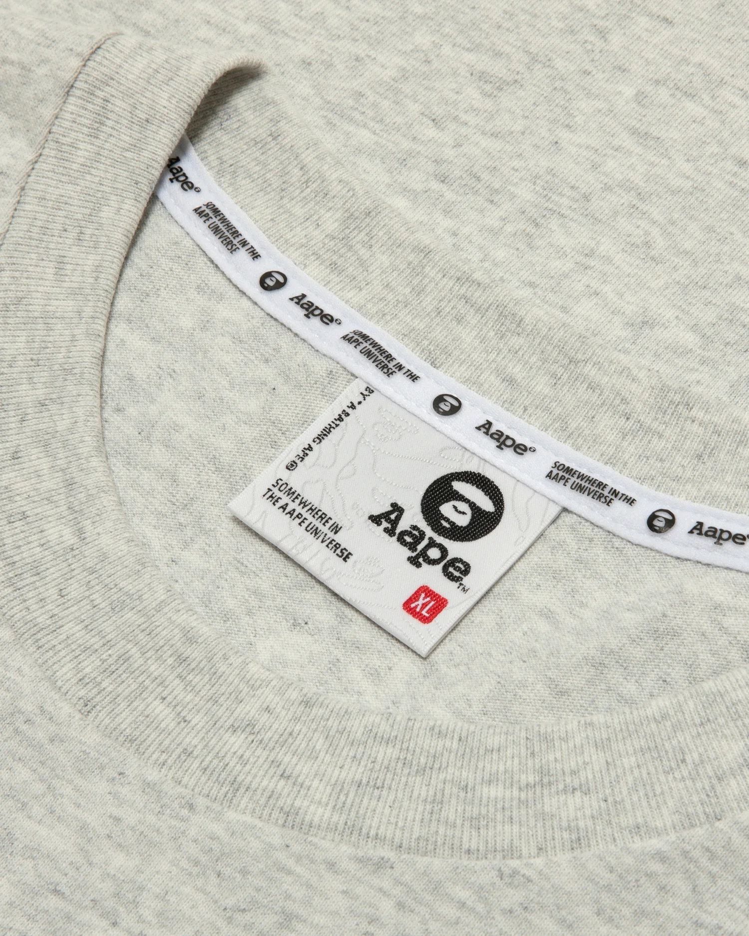 Moonface logo universe tee - Image 5