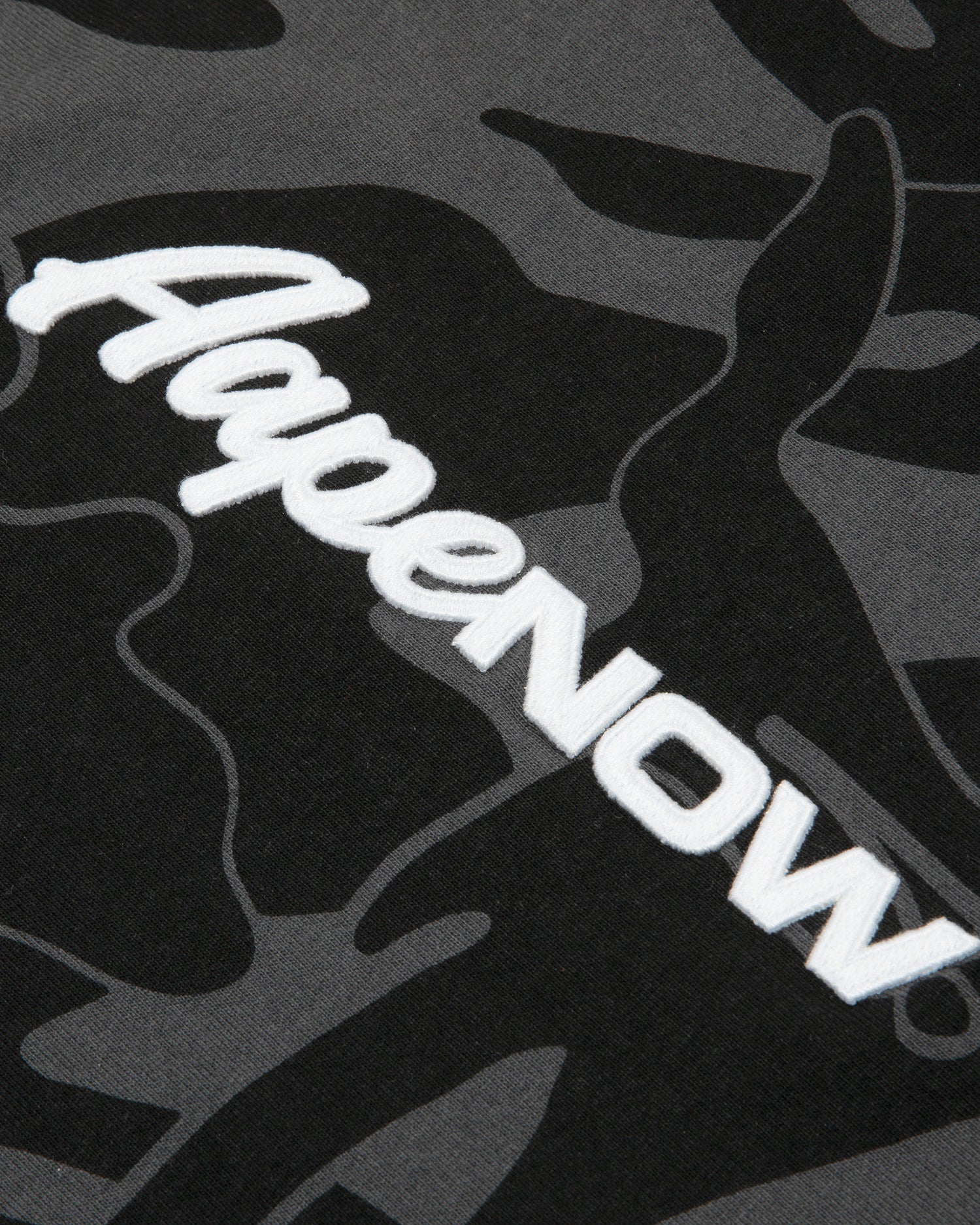 Moonface logo camo short sleeve tee - Image 3