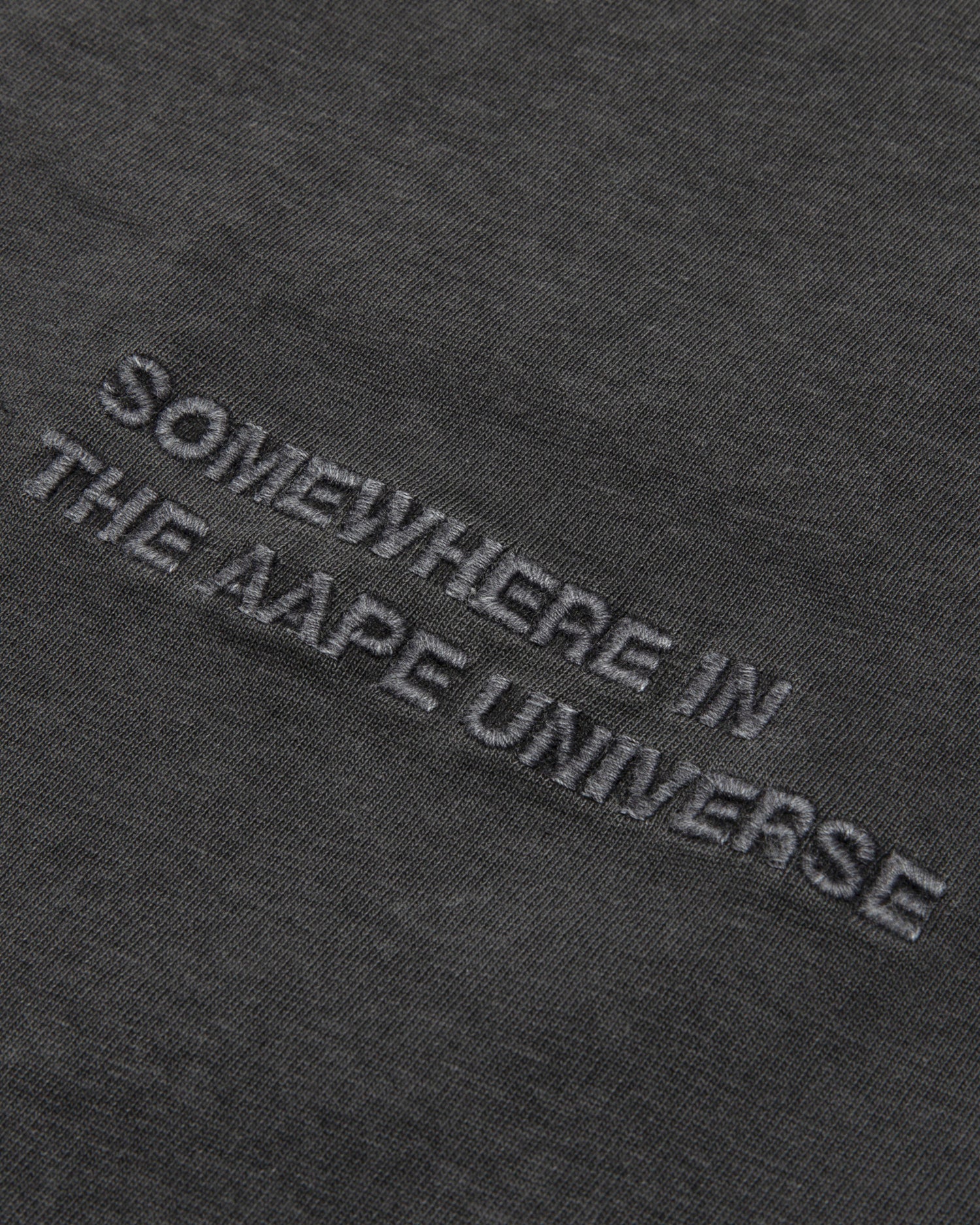 AAPEUNVS moonface logo tee - Image 4