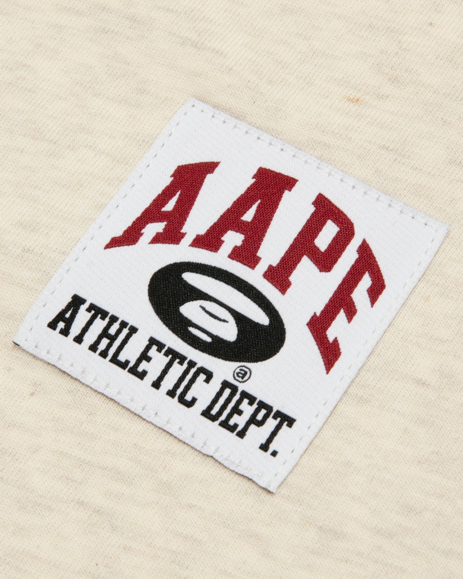 AAPEUNVS tee - Image 6