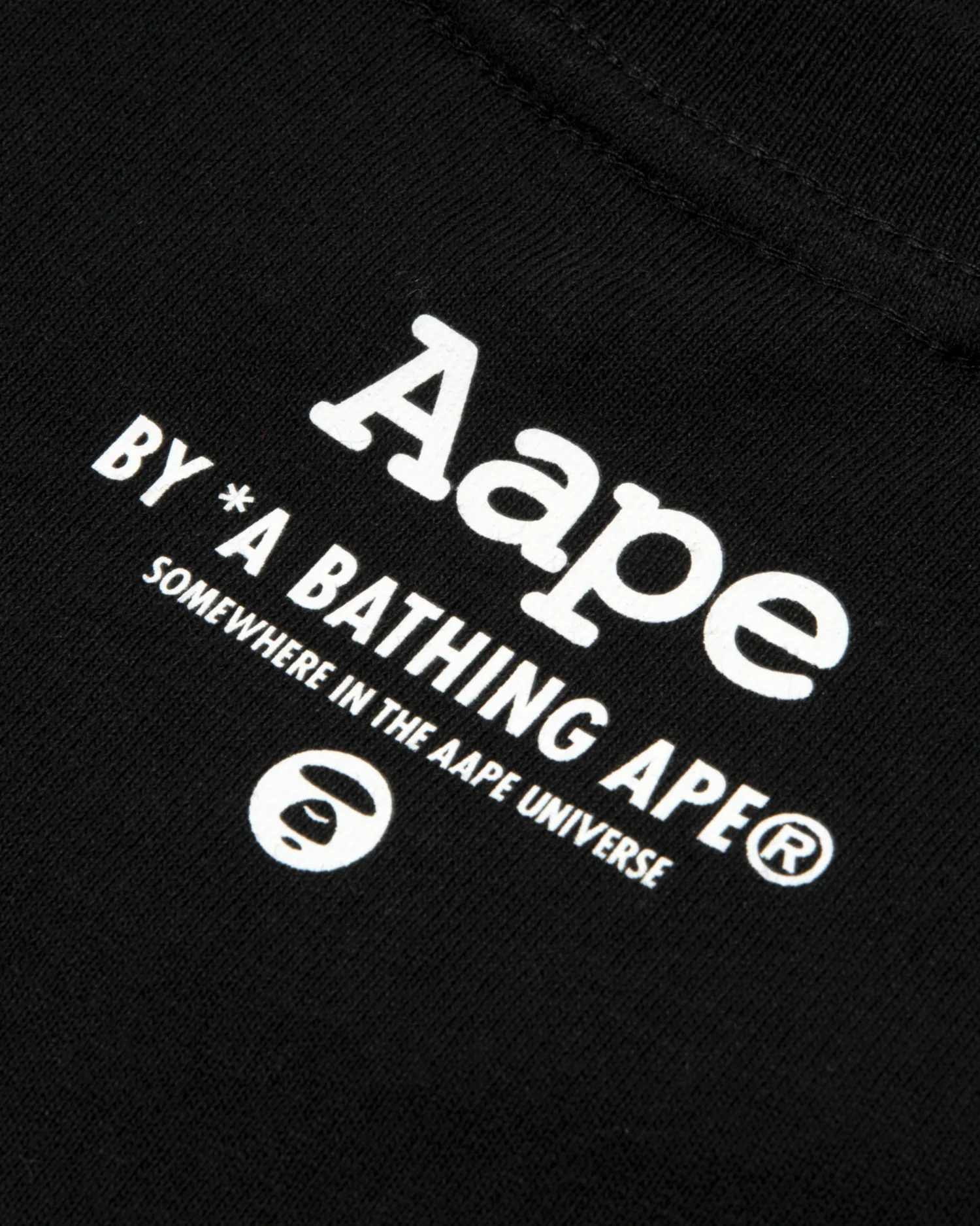 AAPEUNVS graphic tee - Image 4