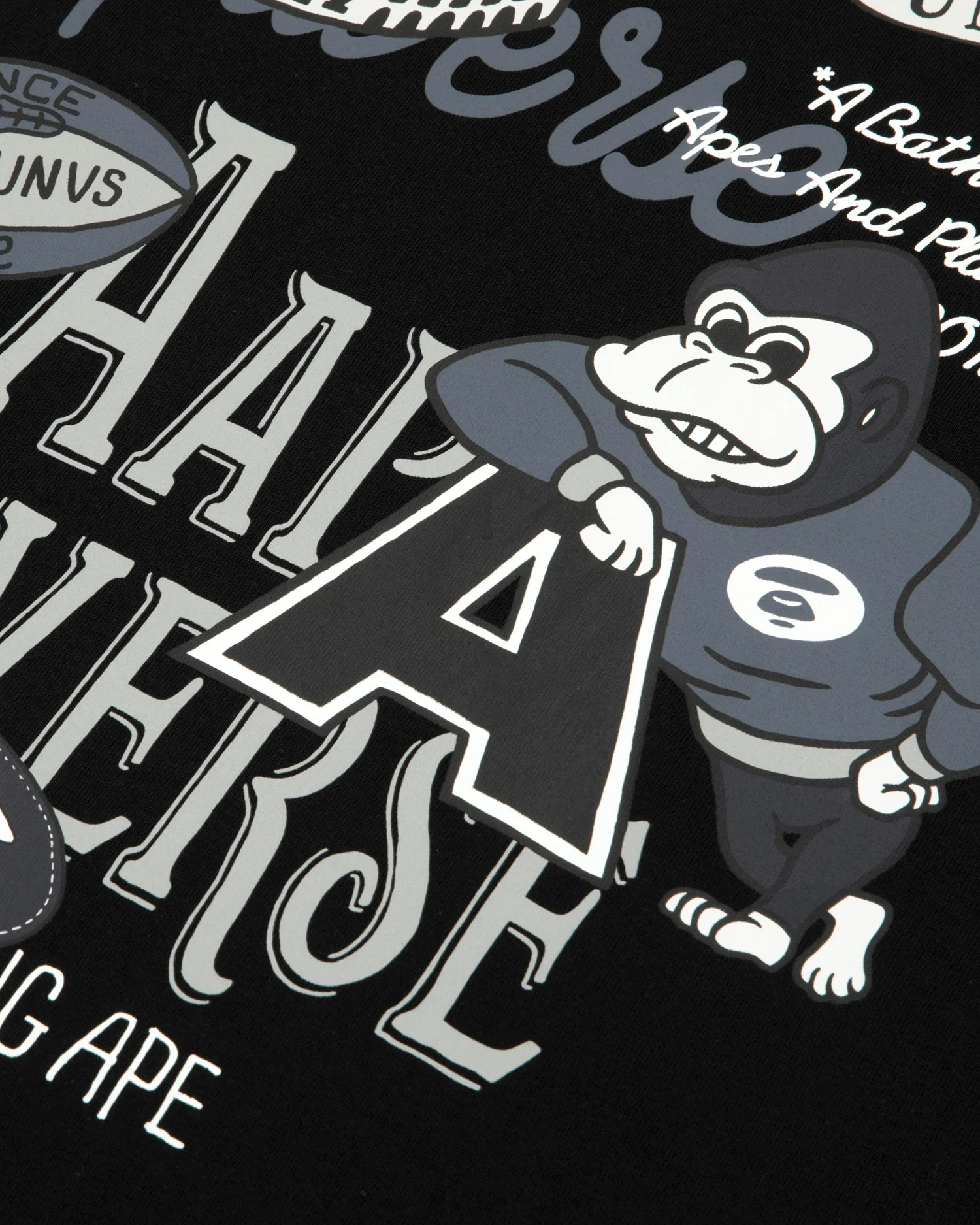 AAPEUNVS moonface graphic tee - Image 4