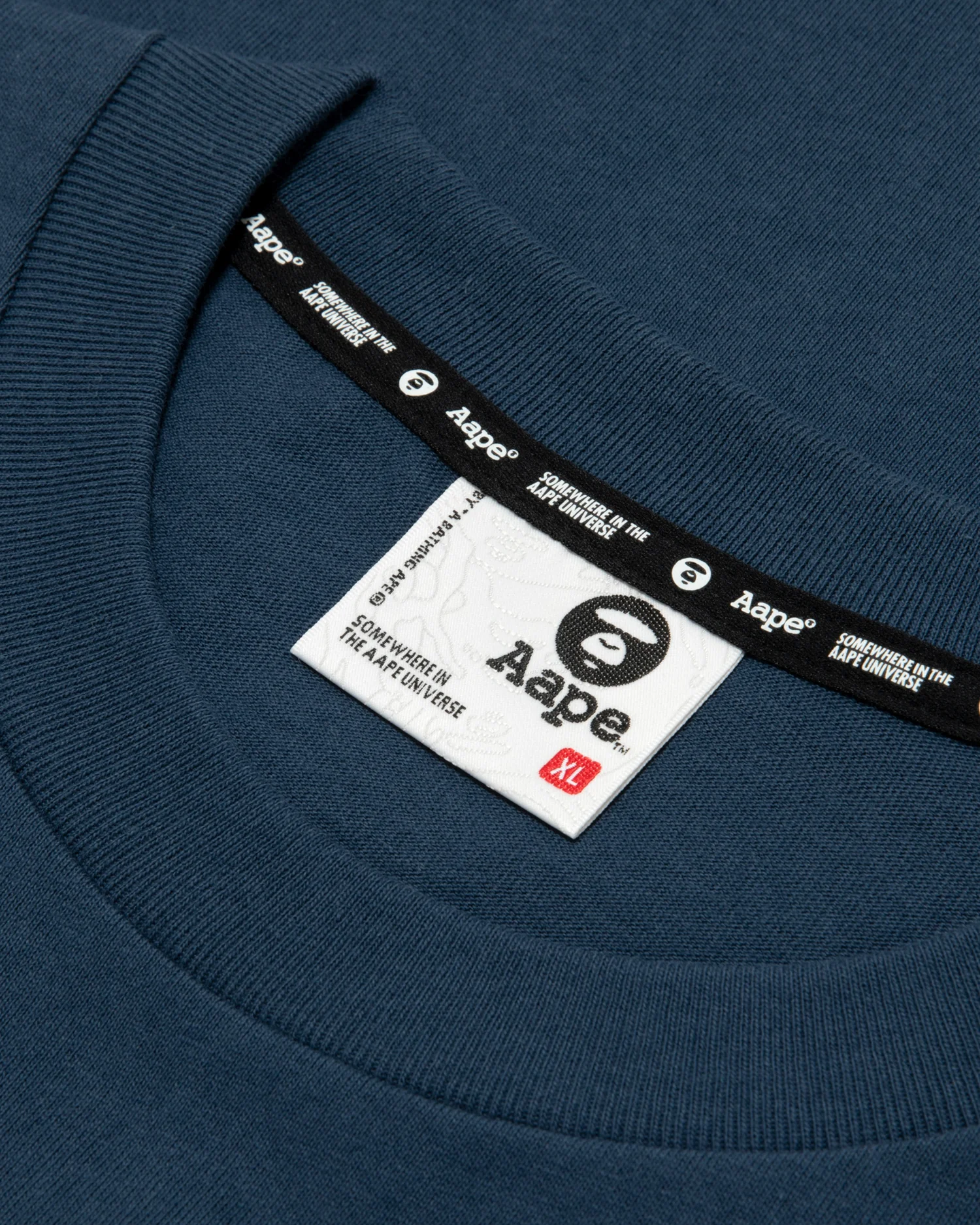 AAPEUNVS moonface graphic tee - Image 10