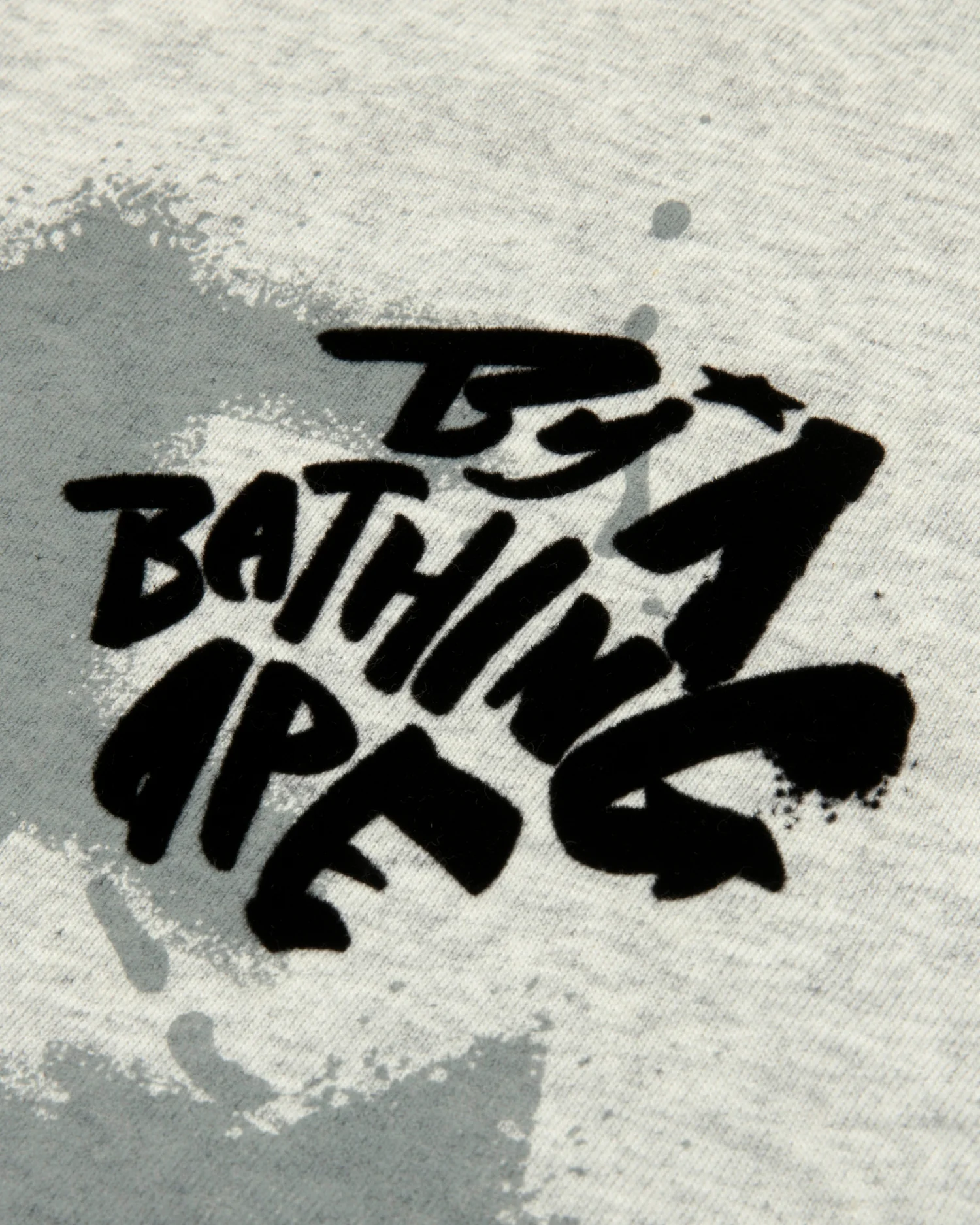 AAPEUNVS graphic tee - Image 5