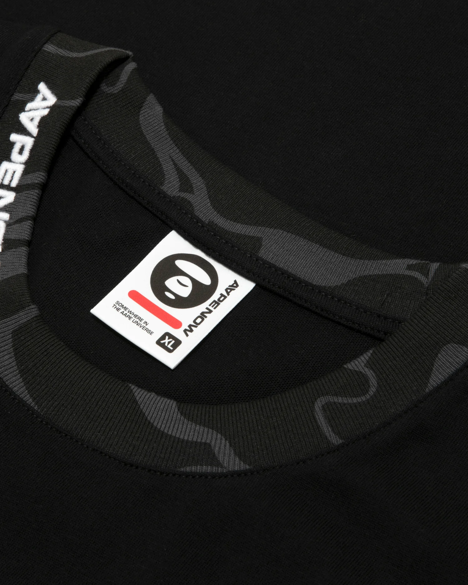 AAPENOW moonface logo tee - Image 6