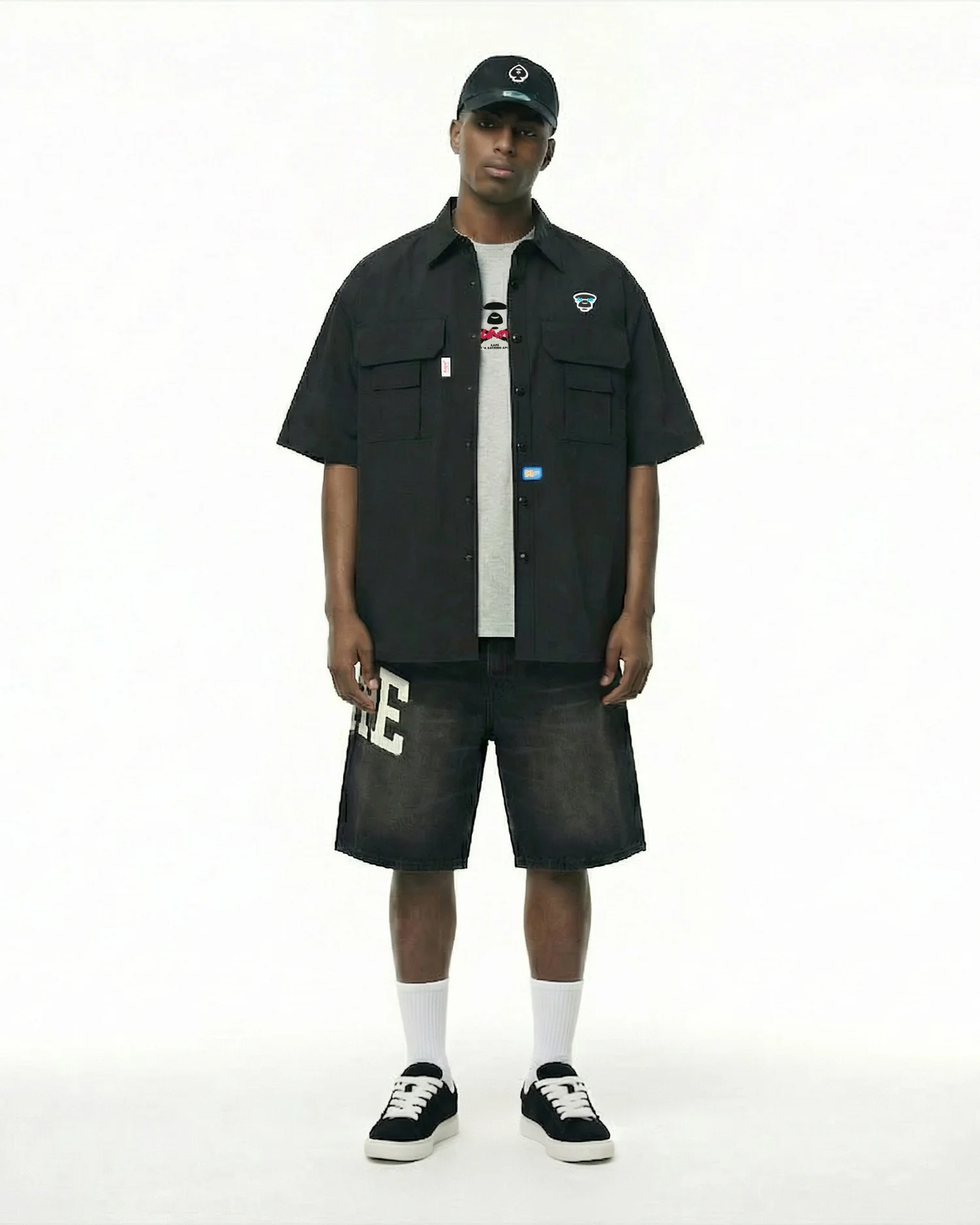 AAPEUNVS graphic tee - Image 3