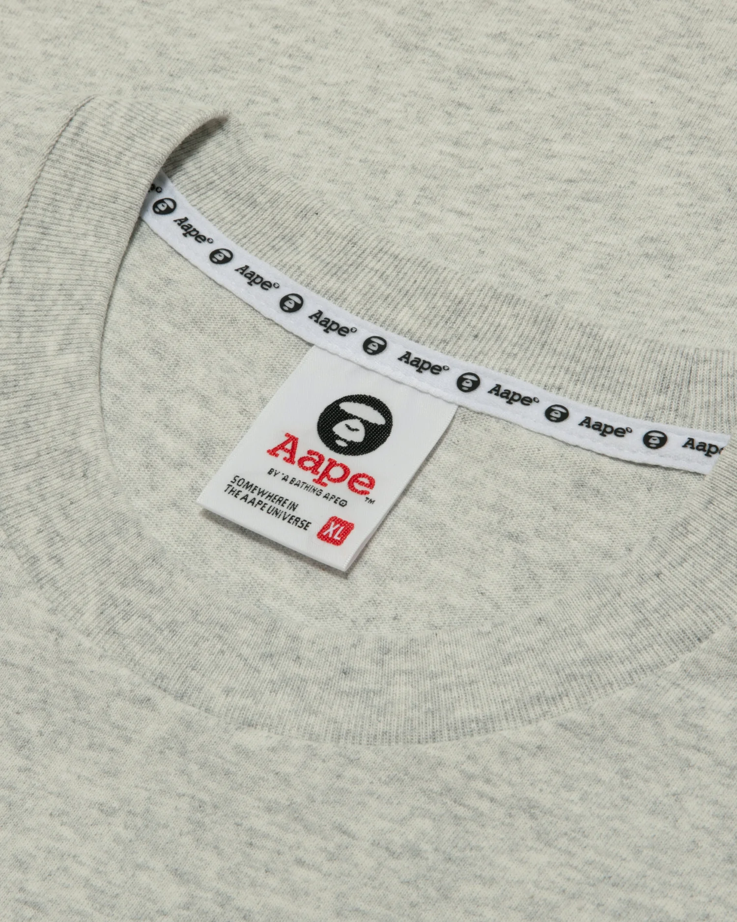 AAPEUNVS graphic tee - Image 7