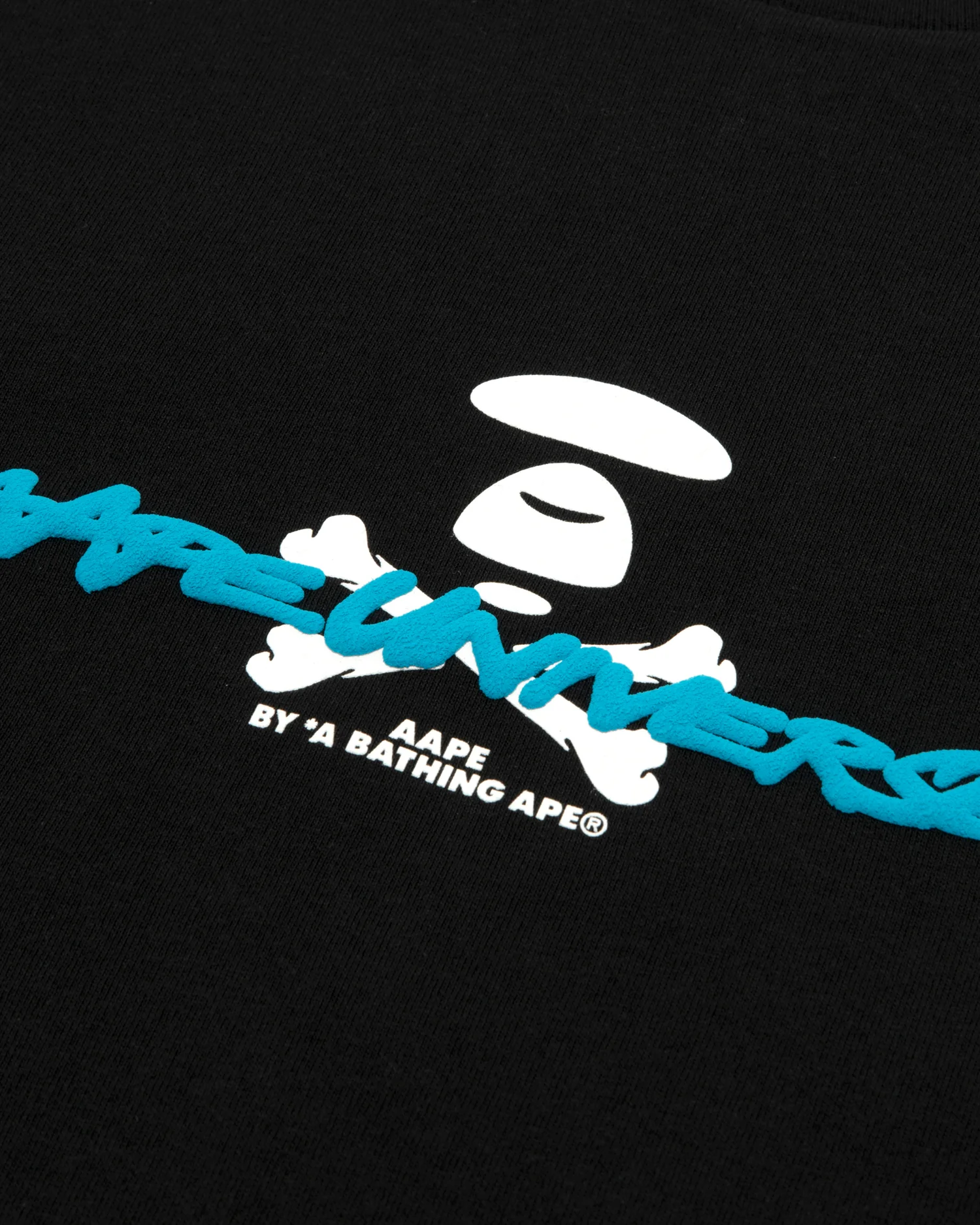 AAPEUNVS graphic tee - Image 11