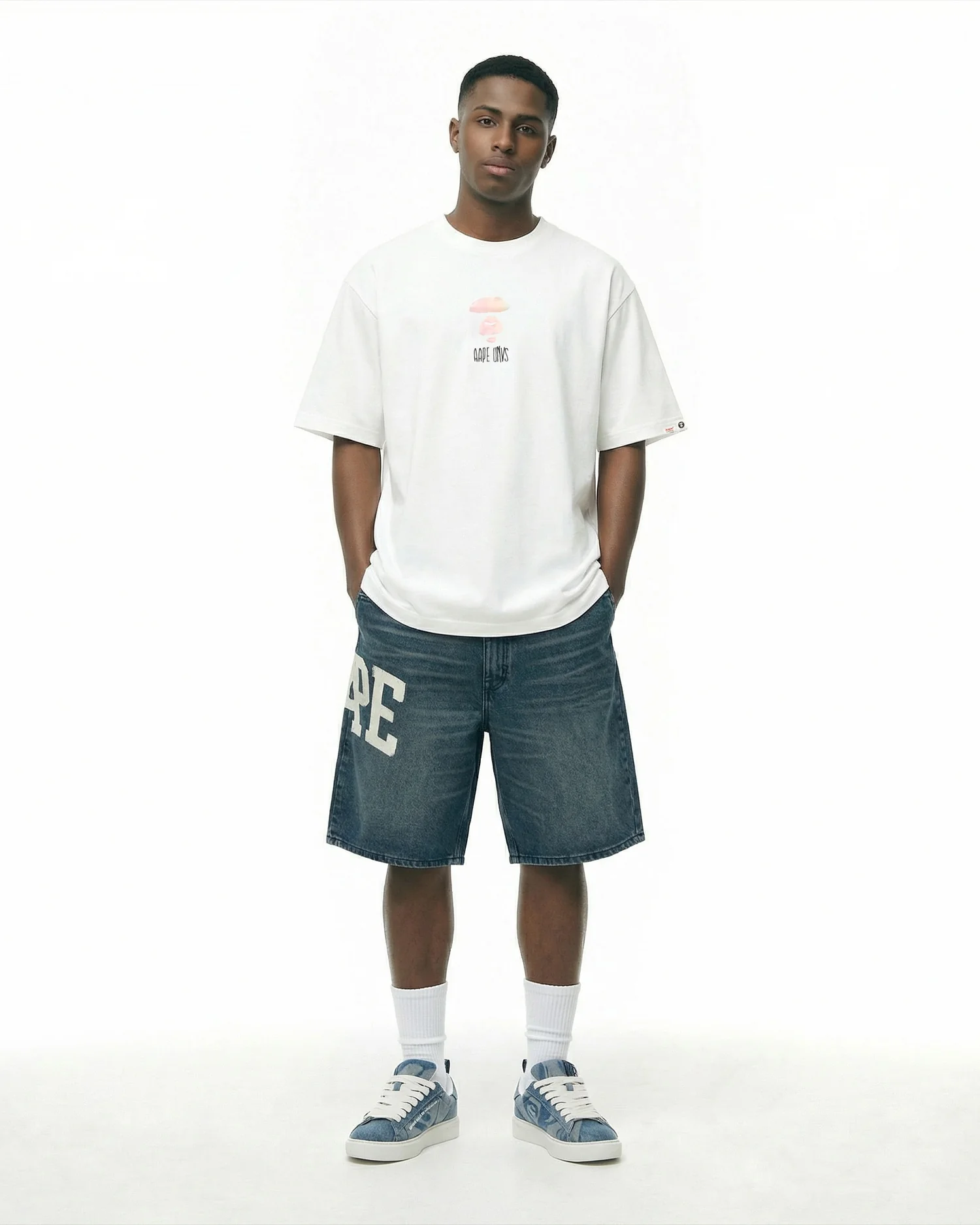 AAPEUNVS graphic tee - Image 2