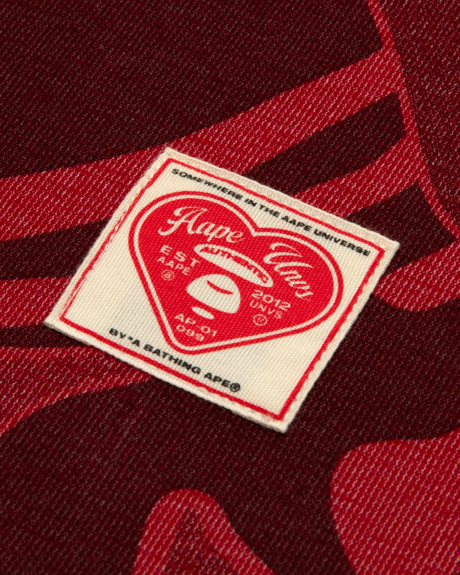 Moonface logo tee - Image 12
