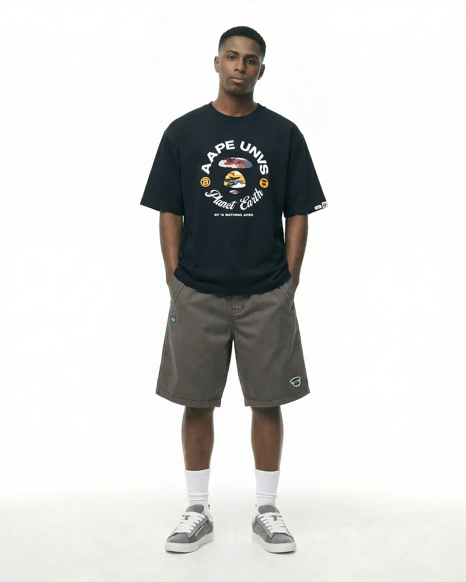 AAPEUNVS graphic tee - Image 2