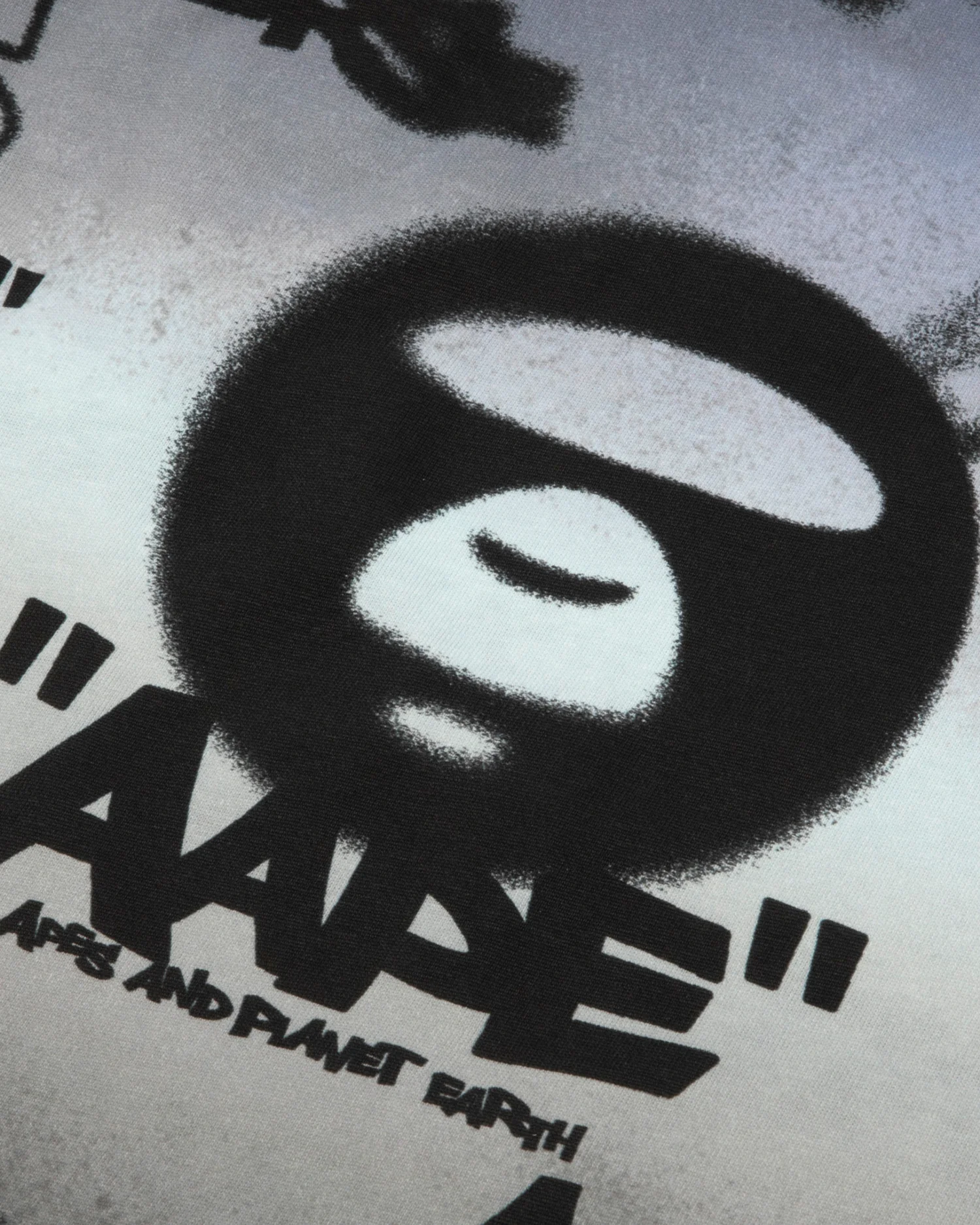 Graffiti multi-logo tee - Image 3