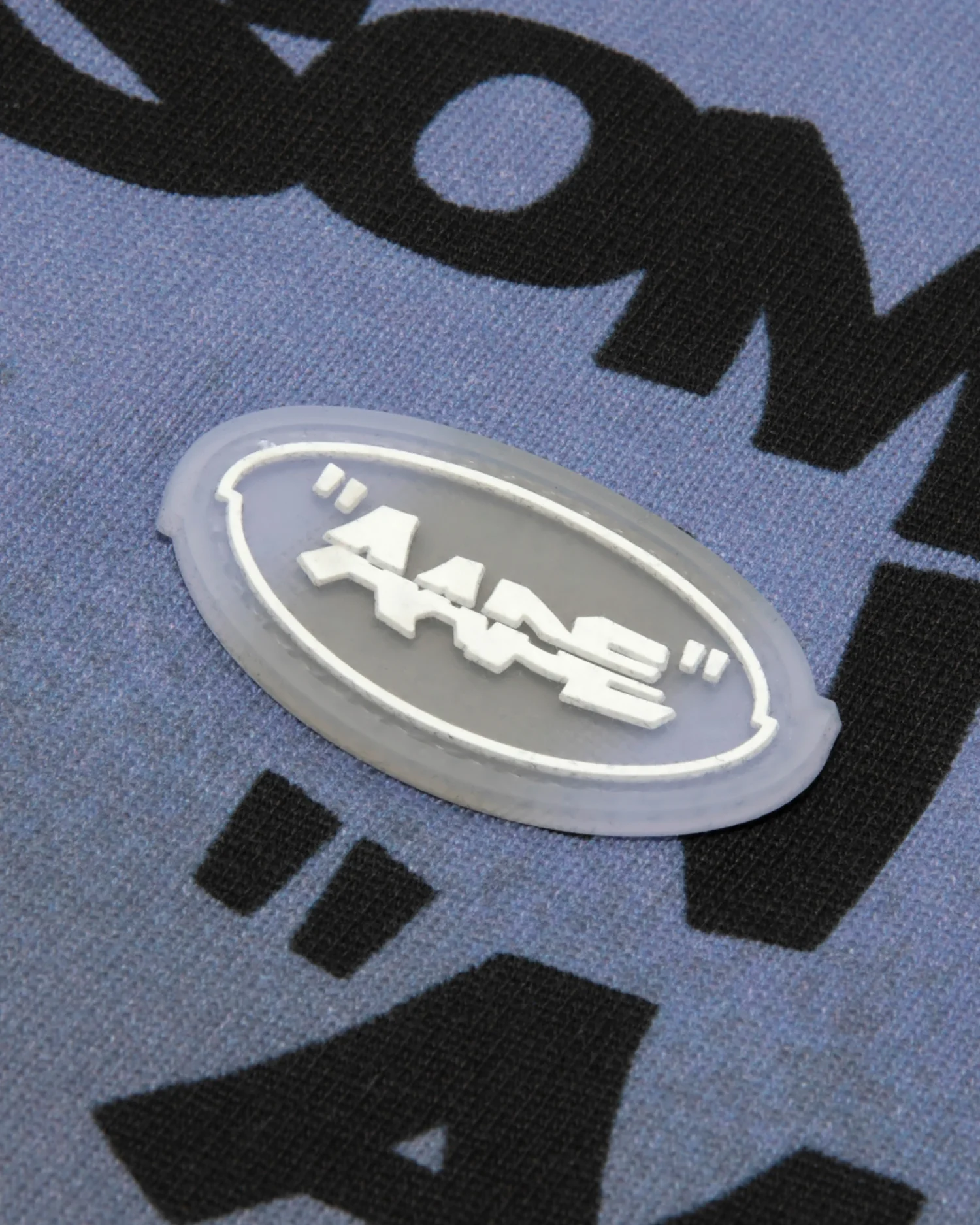 Graffiti multi-logo tee - Image 4