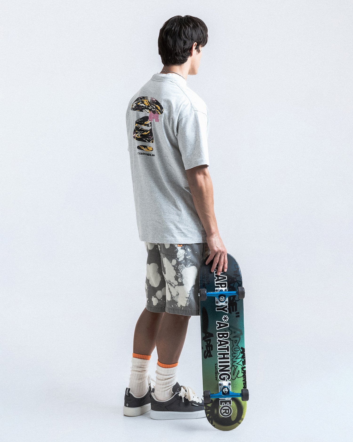 AAPEUNVS graphic tee - Image 2