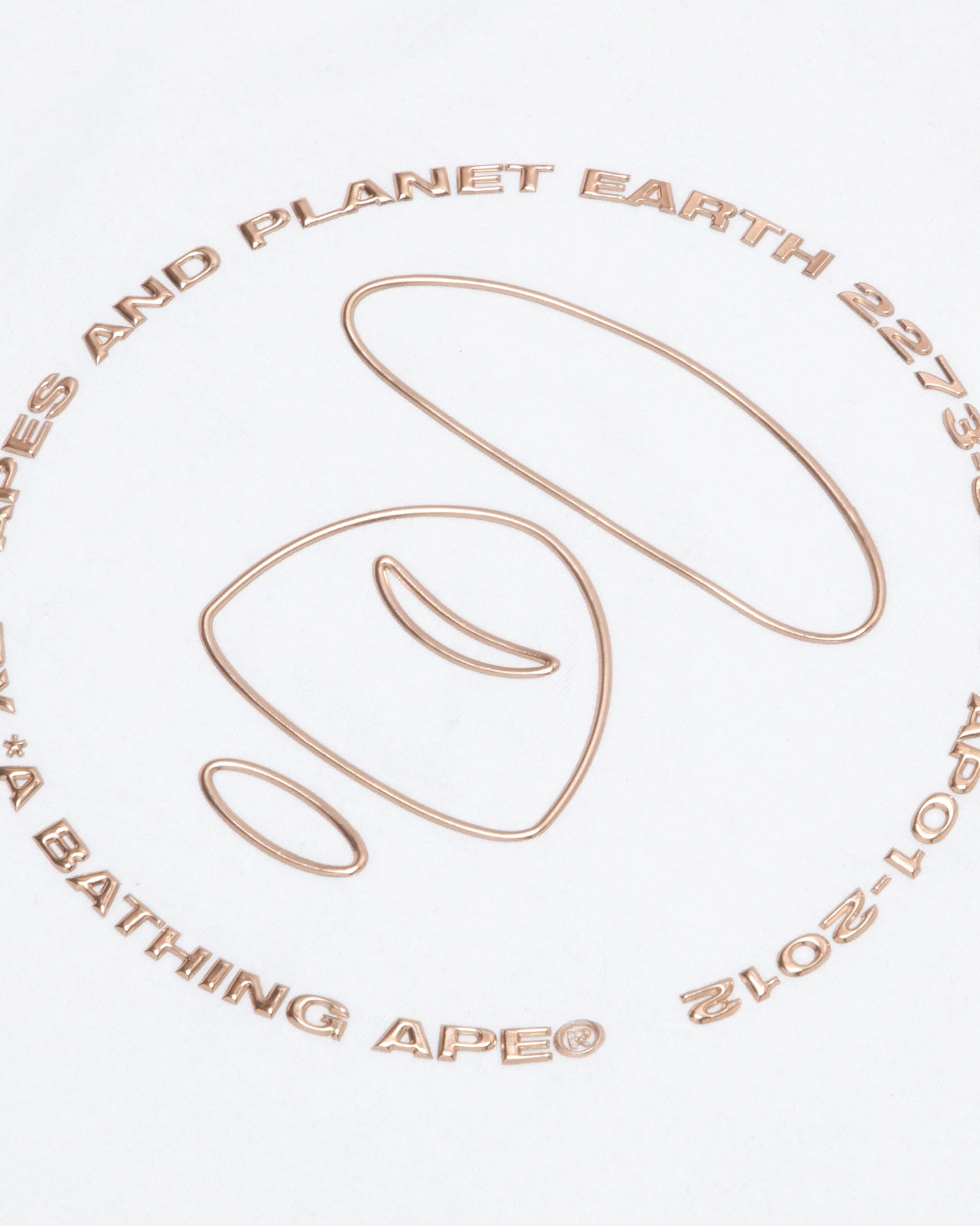 Moonface embellished tee - Image 13