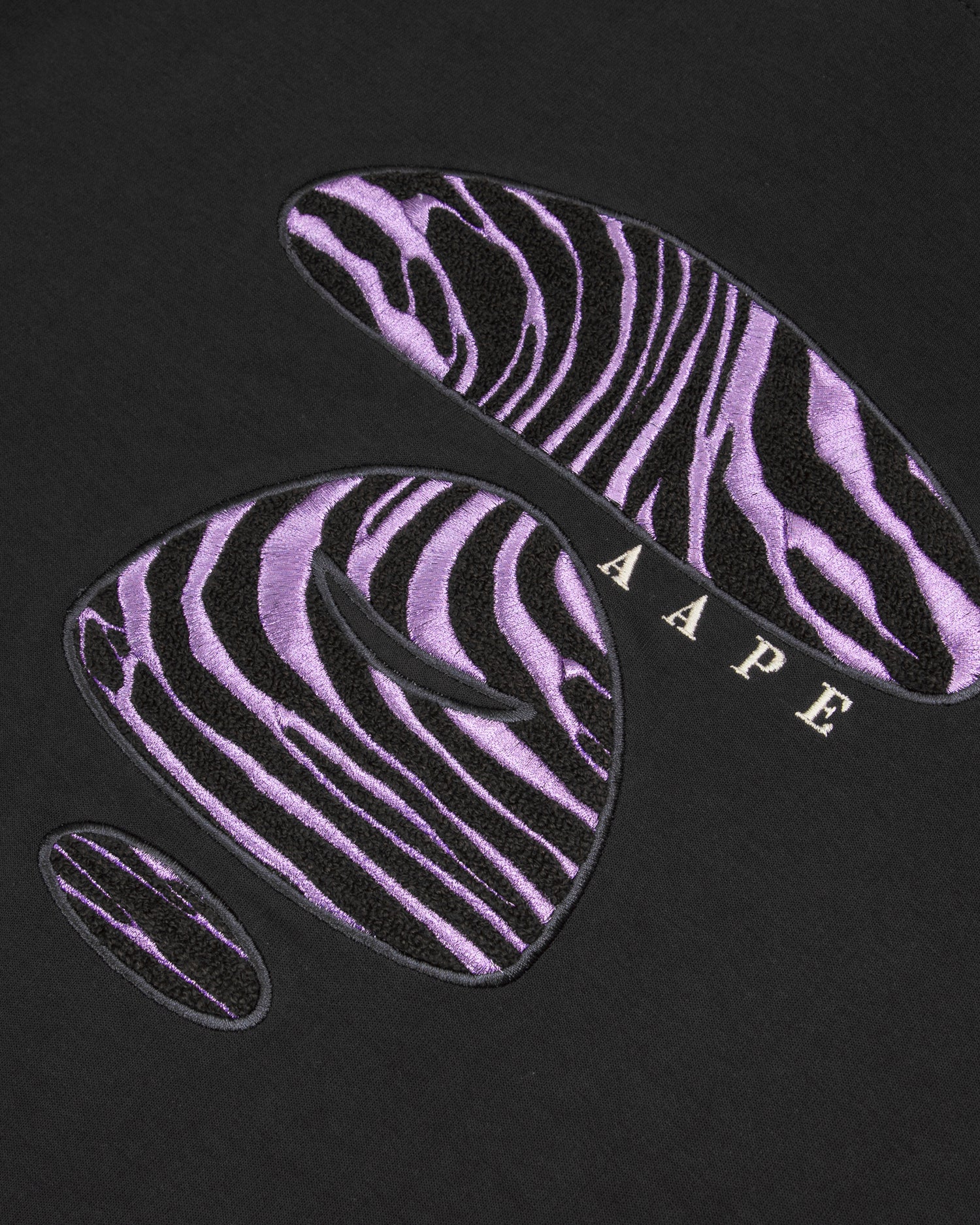 Moonface hooded tee - Image 8