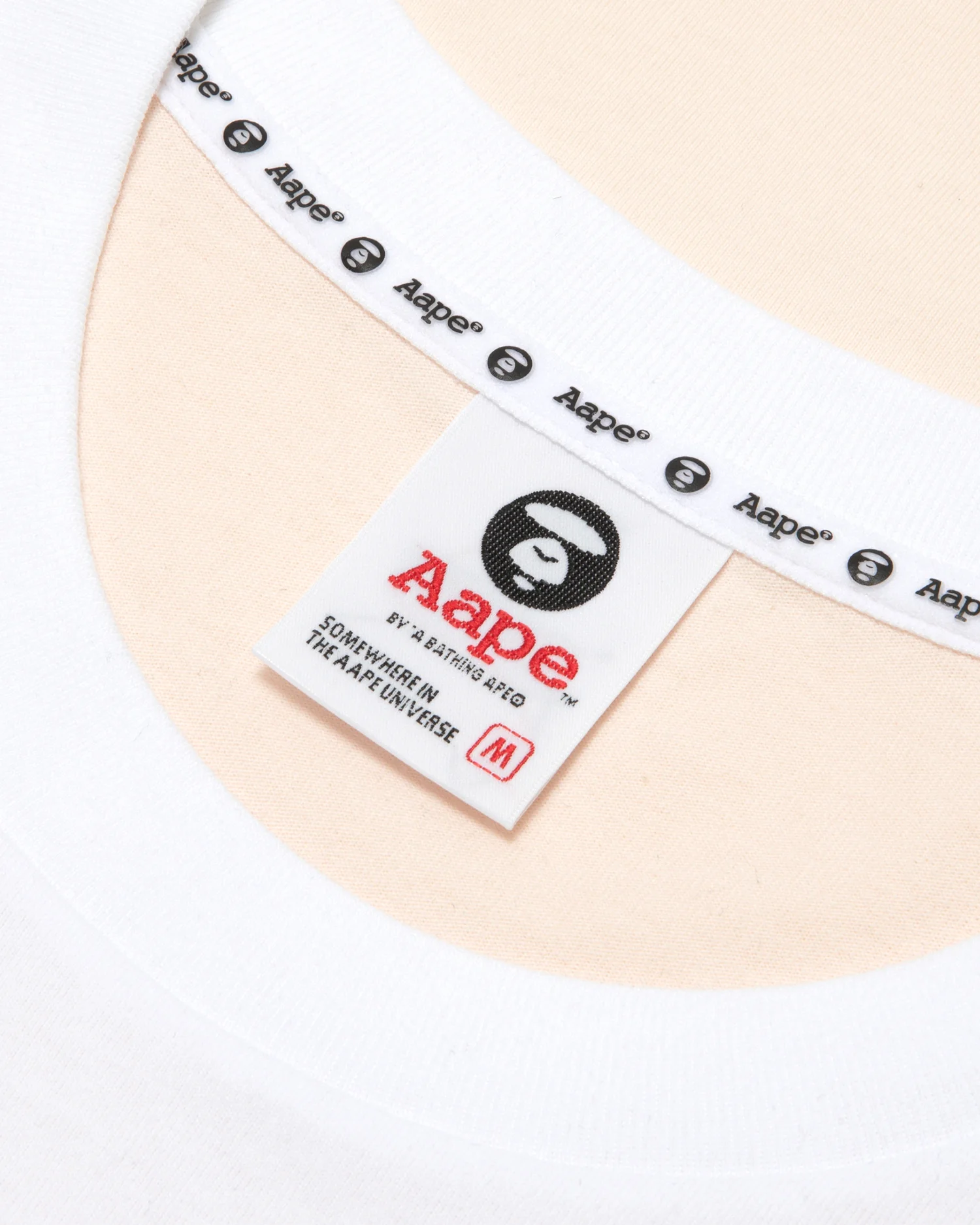 Moonface embossed panelled tee - Image 10