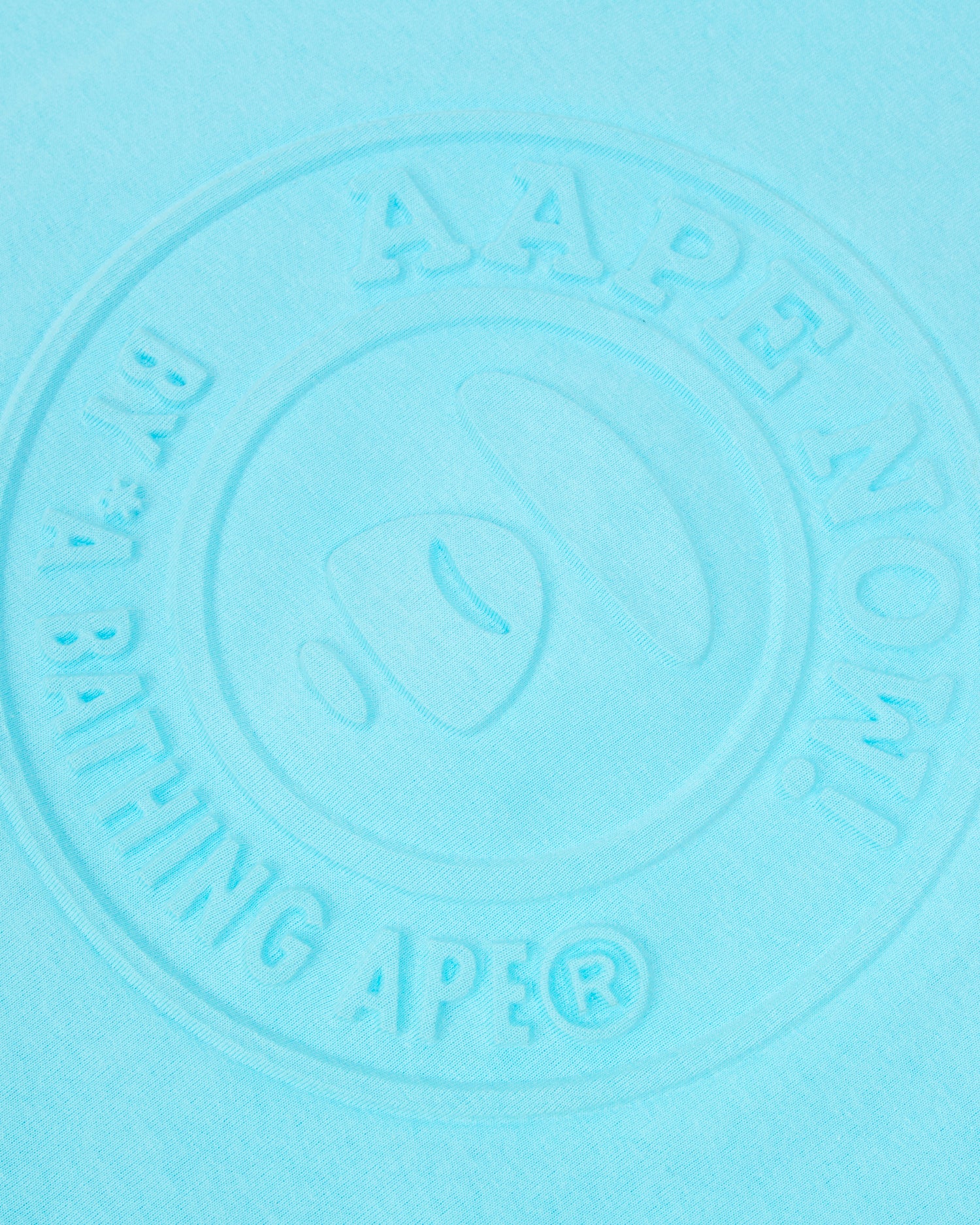 Moonface embossed relaxed tee - Image 8