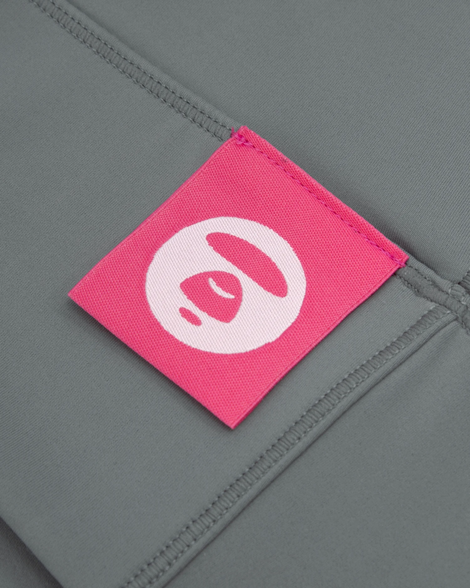 Moonface logo active tank top - Image 9
