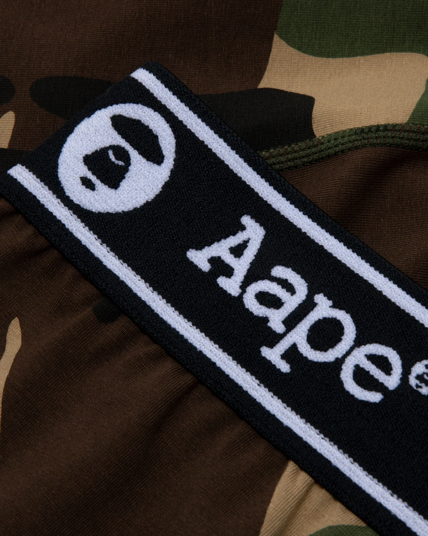 Moonface camo briefs - Image 5