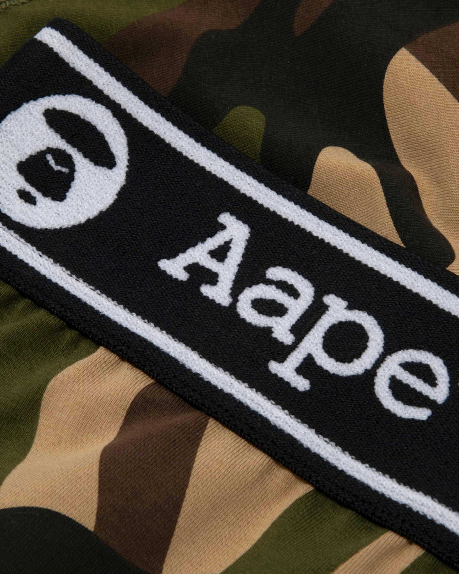 Camo moonface boxer shorts - Image 10