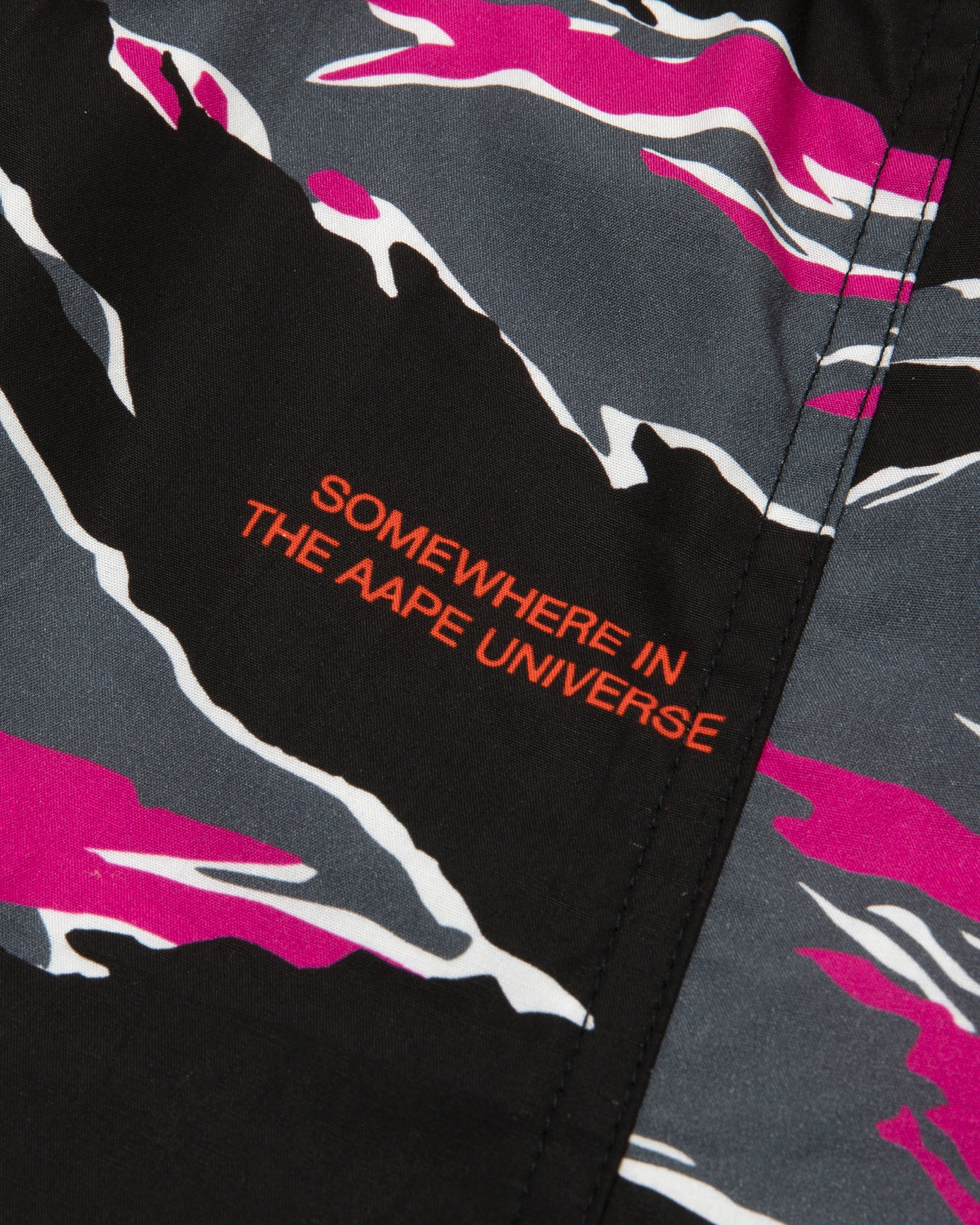Moonface logo camo print boxer shorts - Image 13