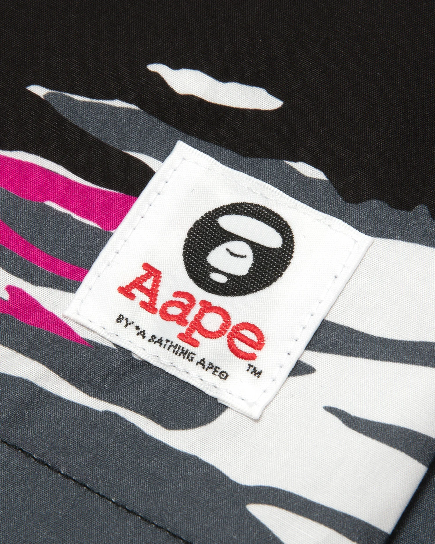 Moonface logo camo print boxer shorts - Image 14