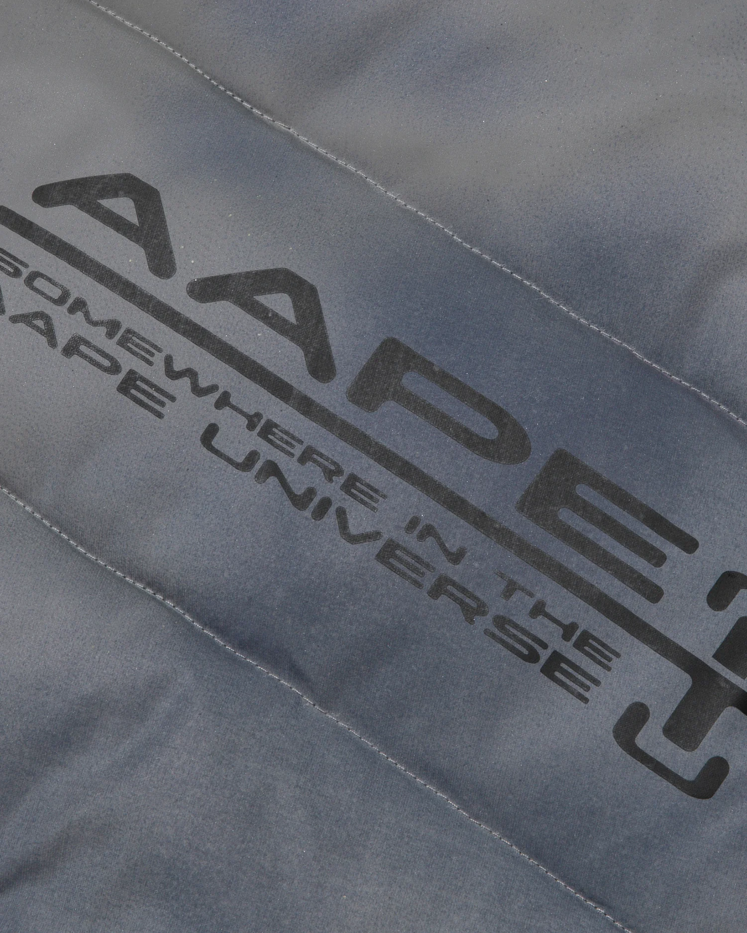 Moonface patch hooded padded vest - Image 4