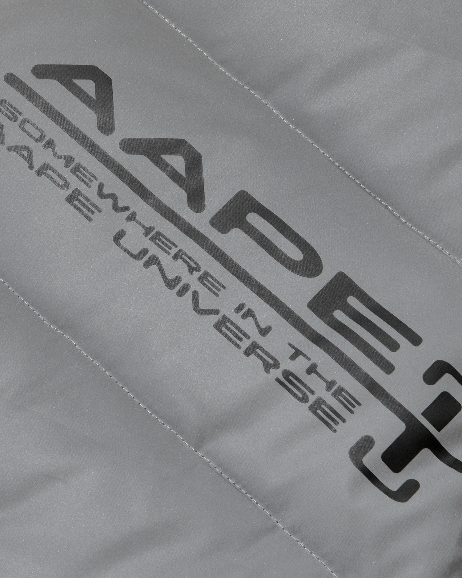 Moonface patch down vest - Image 4